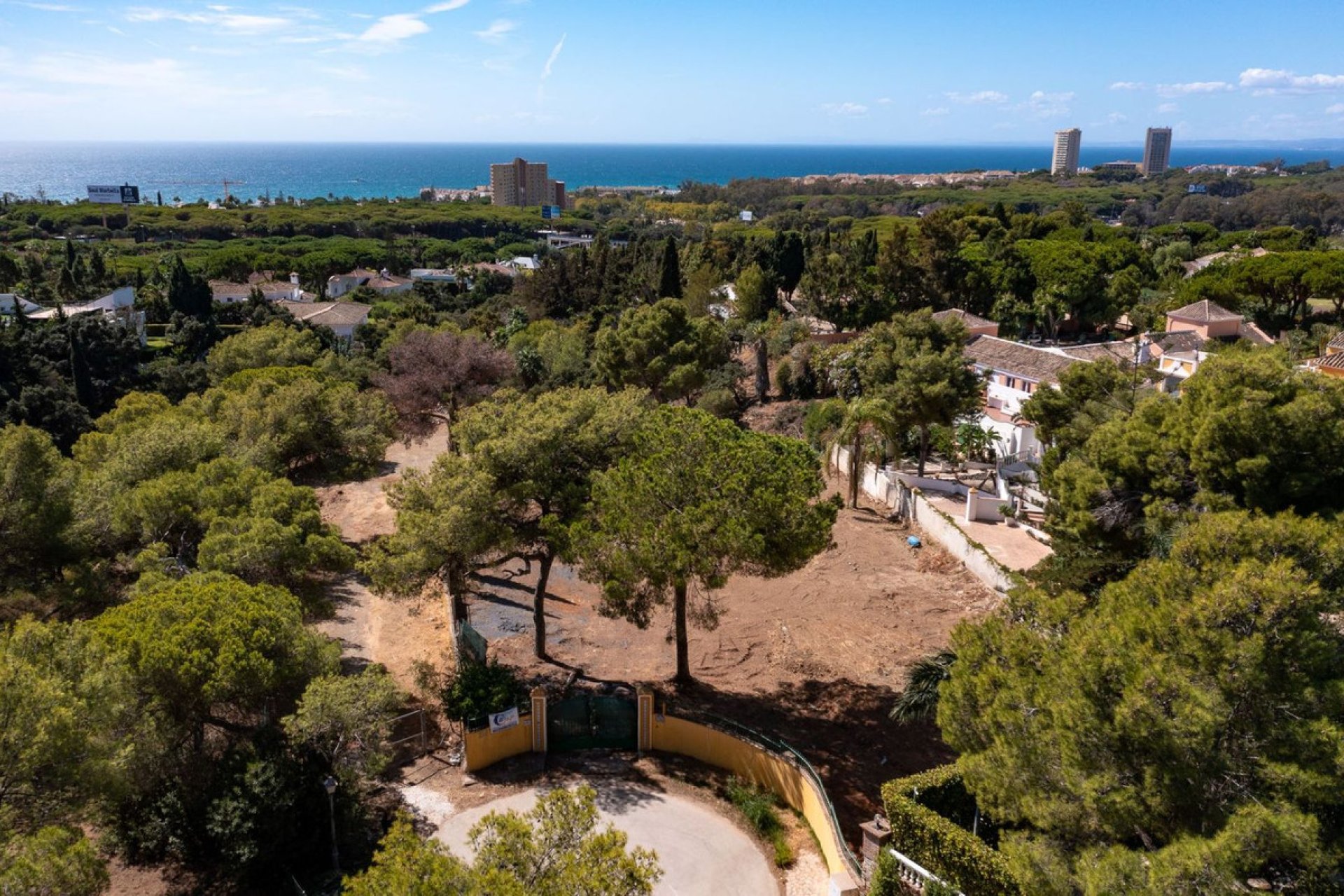 Resale - Plot - Residential Plot - Marbella - Hacienda Las Chapas