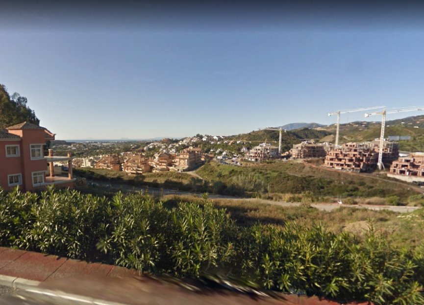 Resale - Plot - Residential Plot - Marbella - Nueva Andalucia