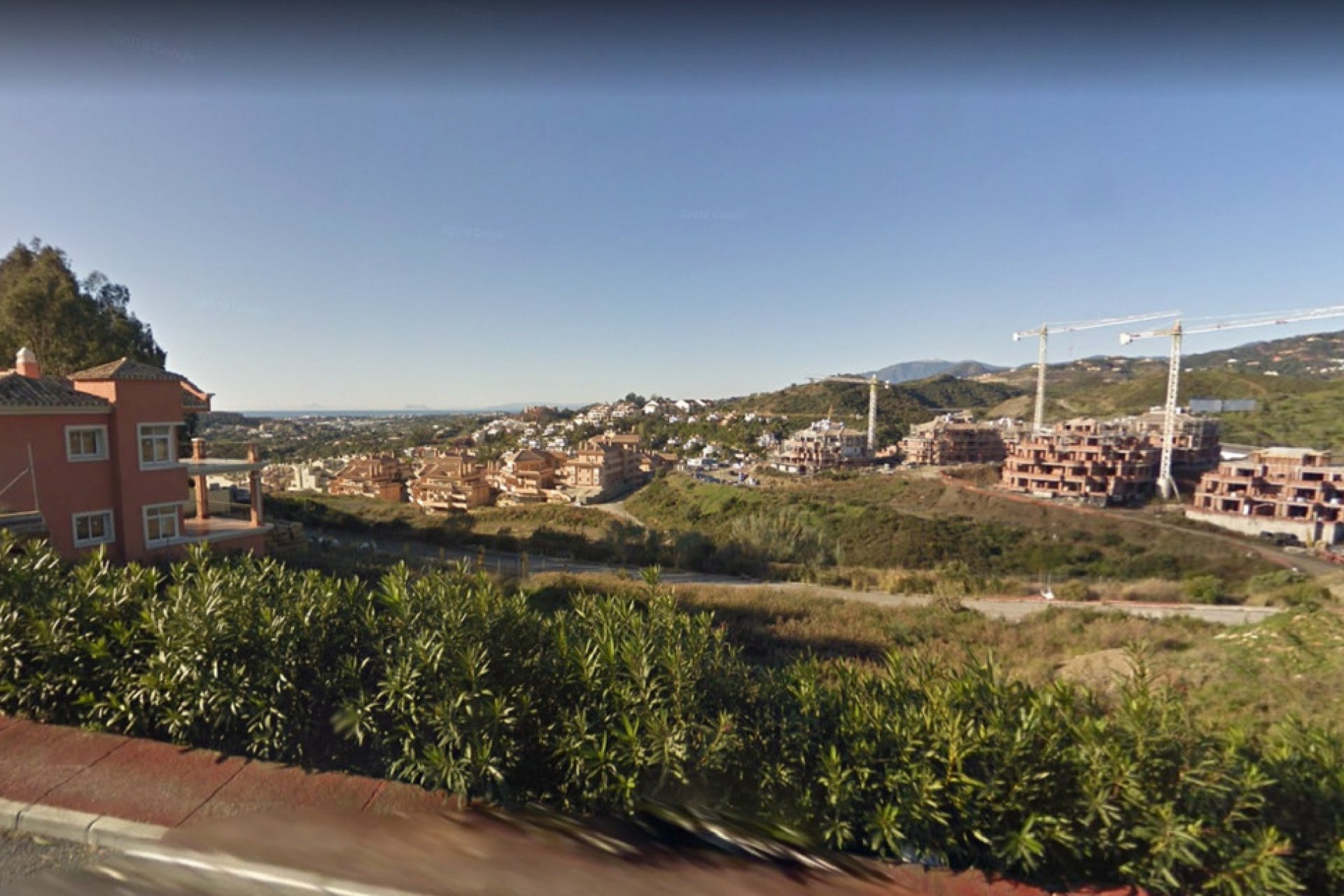 Resale - Plot - Residential Plot - Marbella - Nueva Andalucia