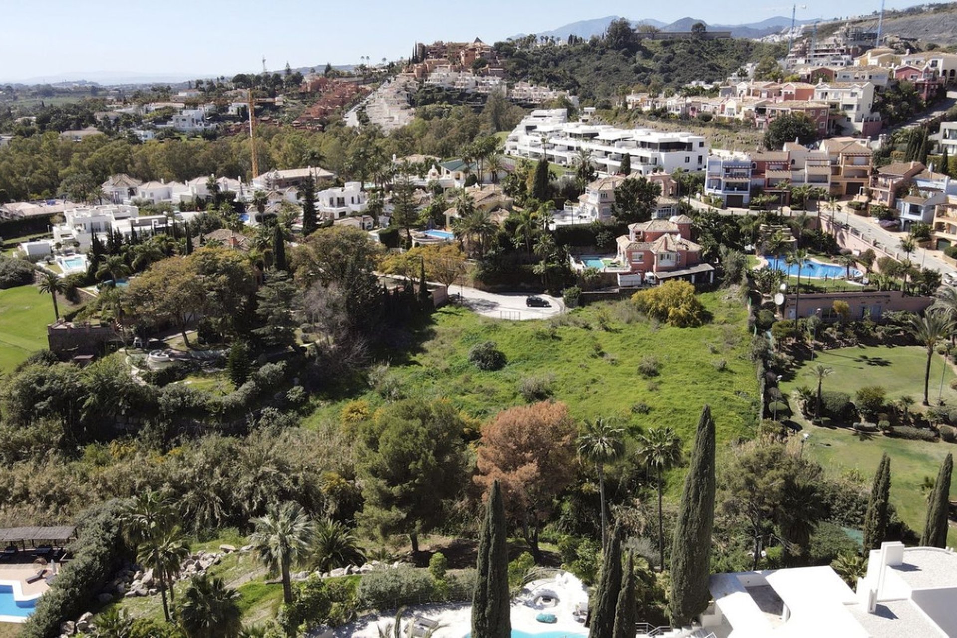 Resale - Plot - Residential Plot - Marbella - Nueva Andalucia