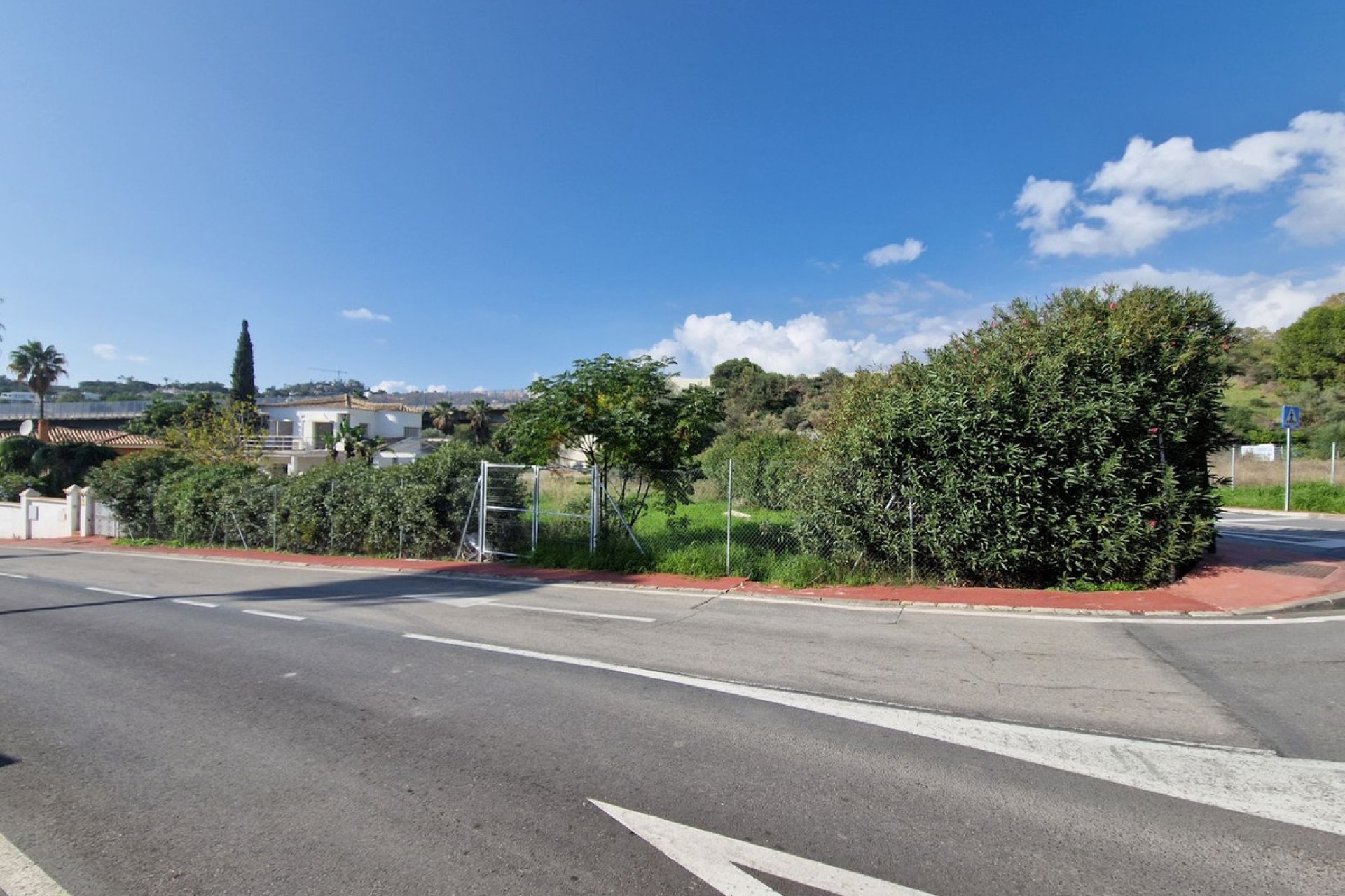 Resale - Plot - Residential Plot - Marbella - Nueva Andalucia