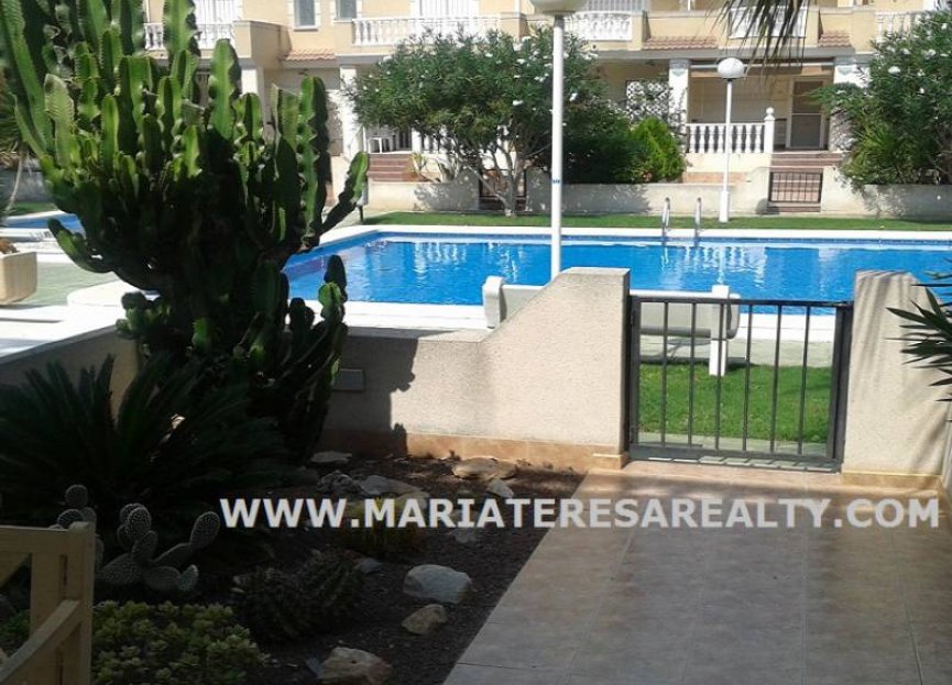 Resale - Townhouse - Los Alcazares - Gated complex Playa II