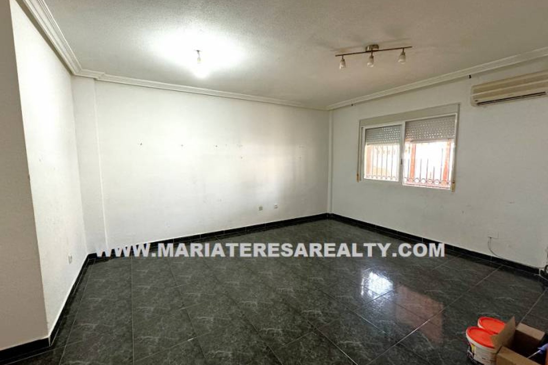 Resale - Townhouse - Los Alcazares