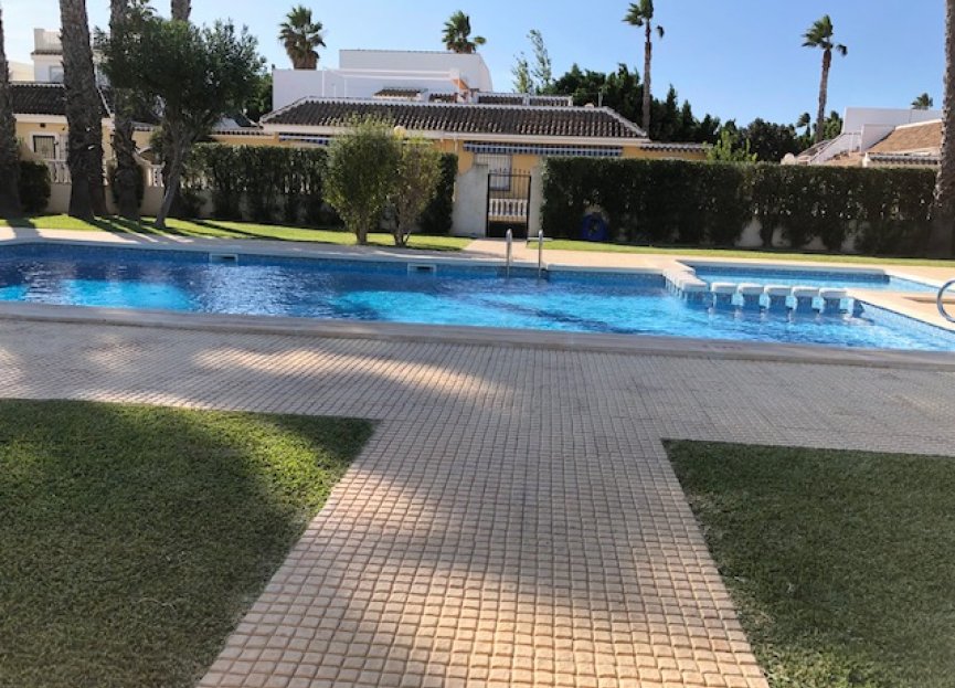 Resale - Townhouse - Los Alcazares