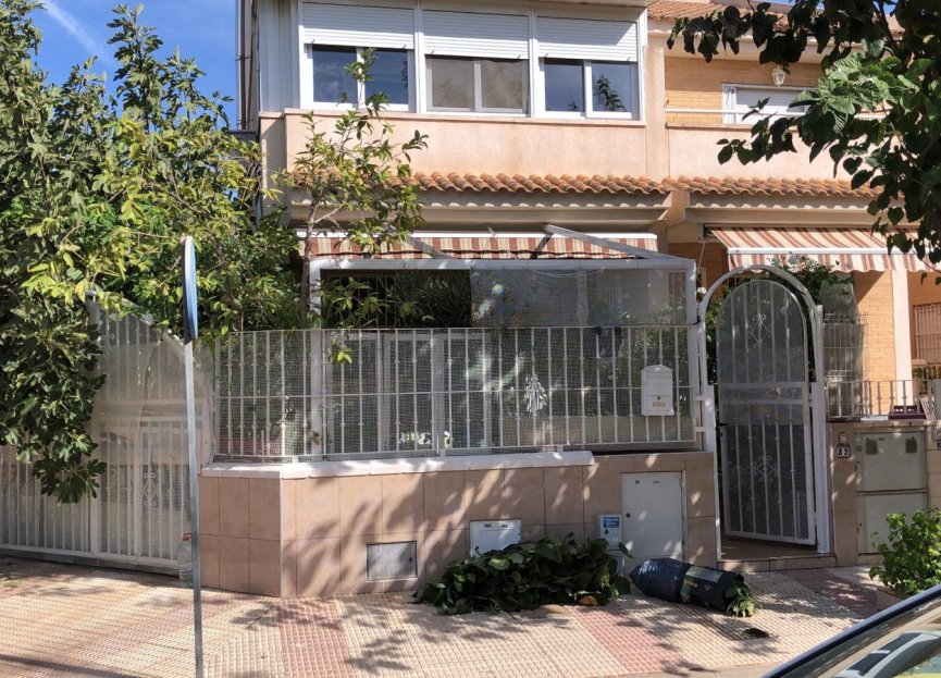 Resale - Townhouse - Los Alcazares