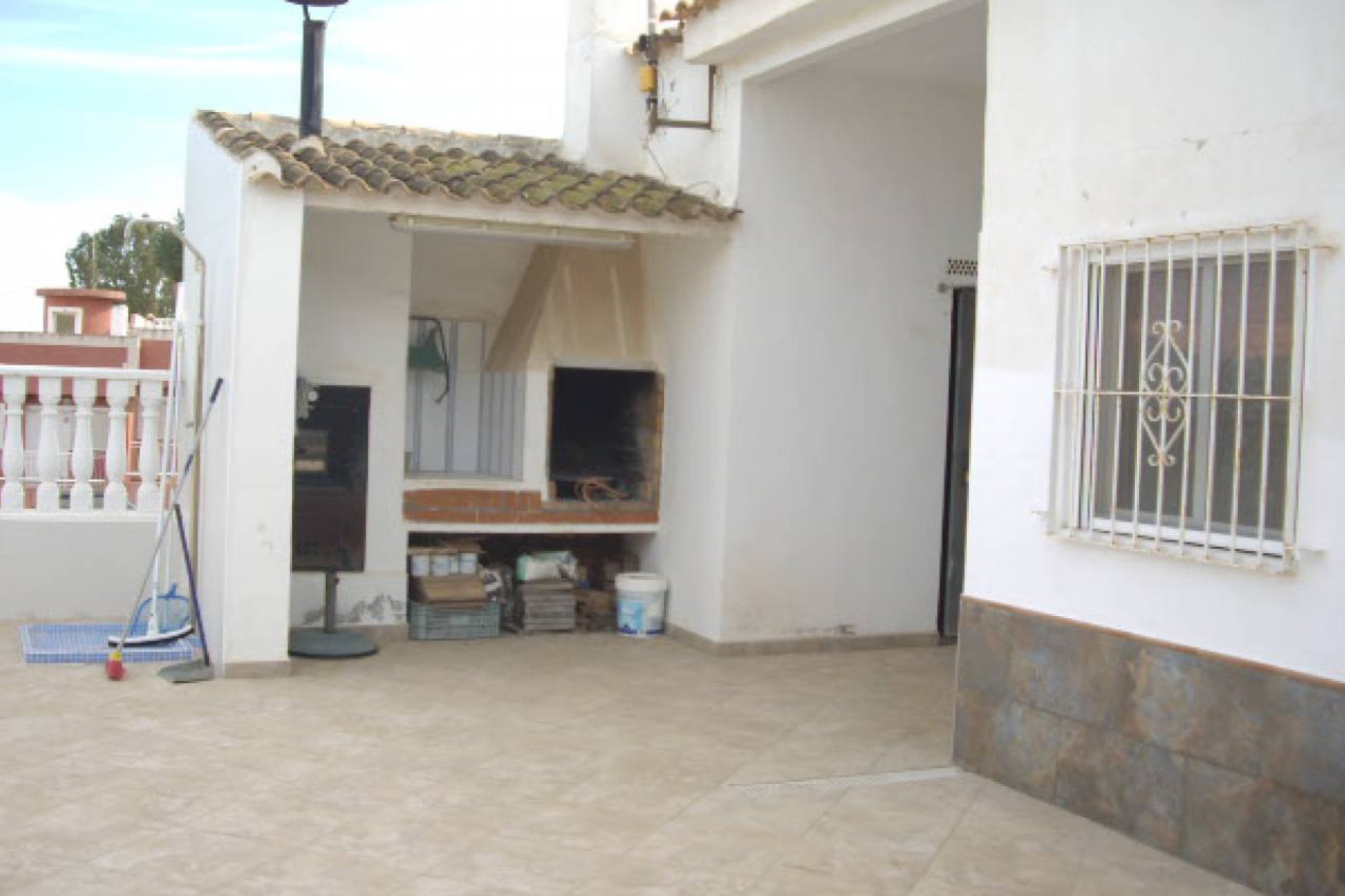 Resale - Villa - El Carmoli - Punta Brava