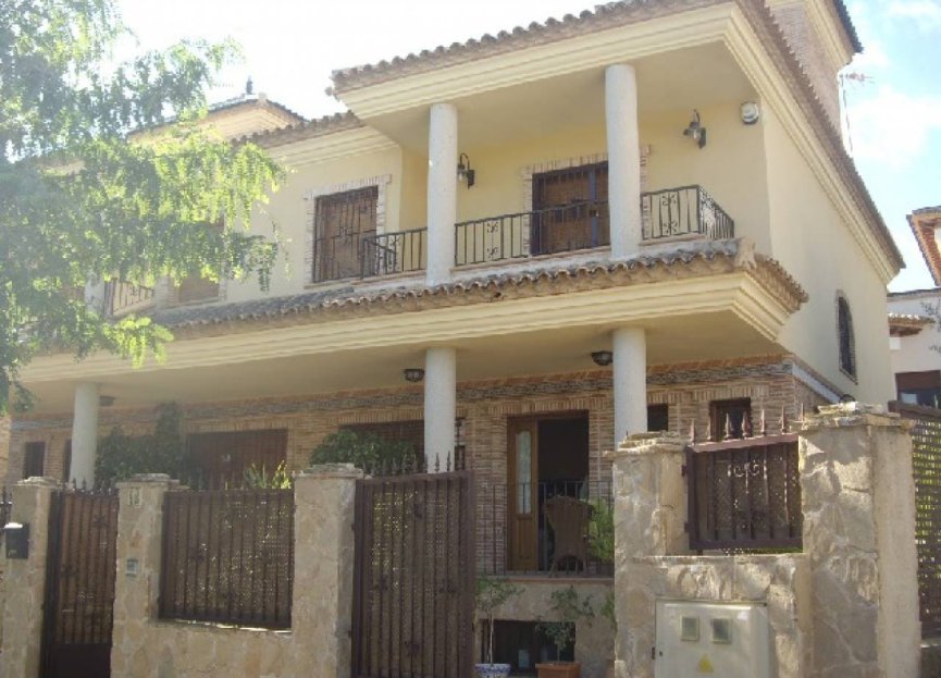 Resale - Villa - Los Alcazares - Beach