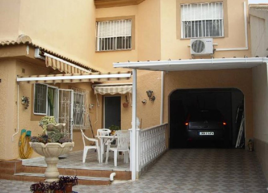 Resale - Villa - Los Alcazares - Oasis