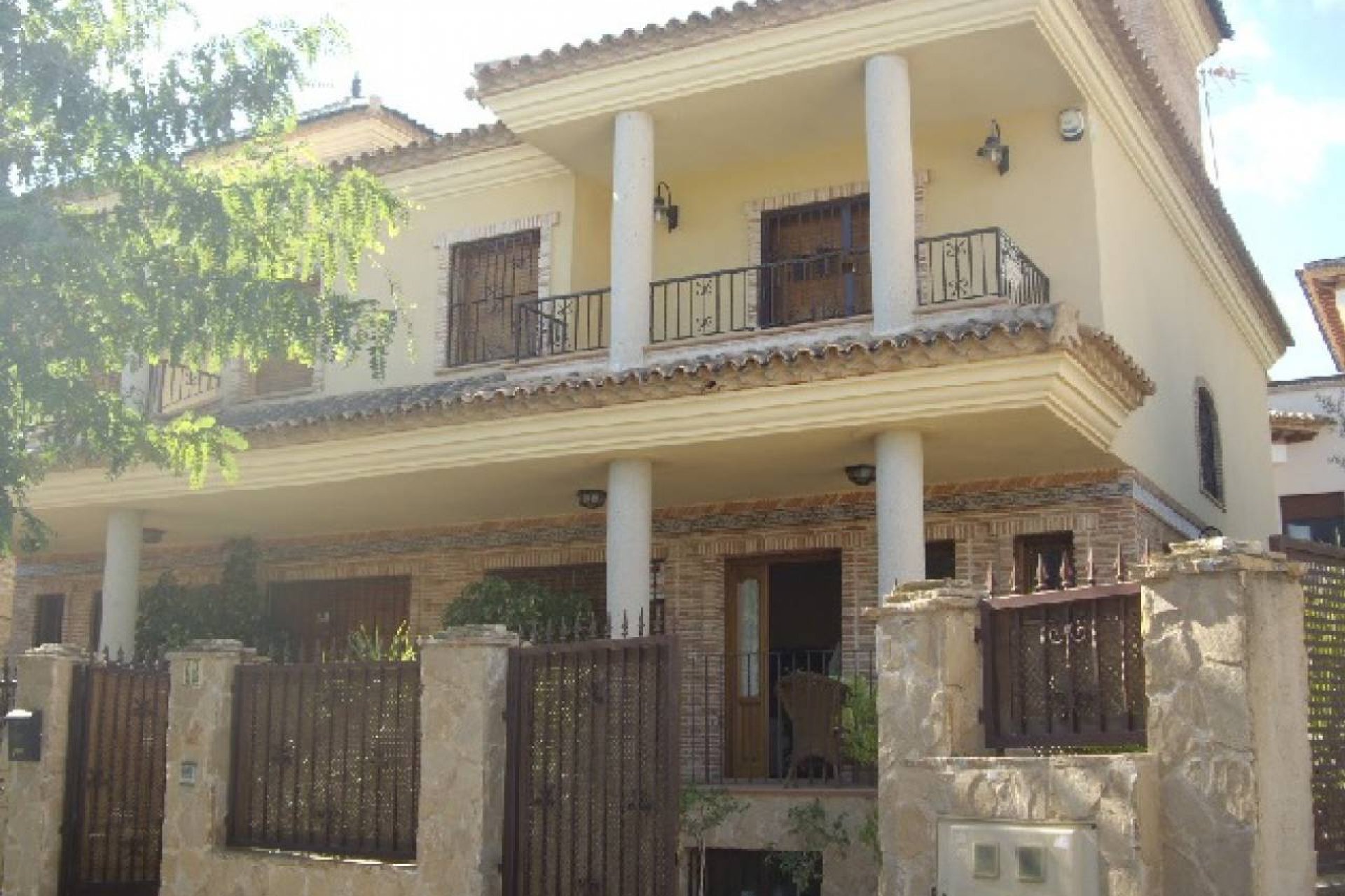 Resale - Villa - Los Alcazares