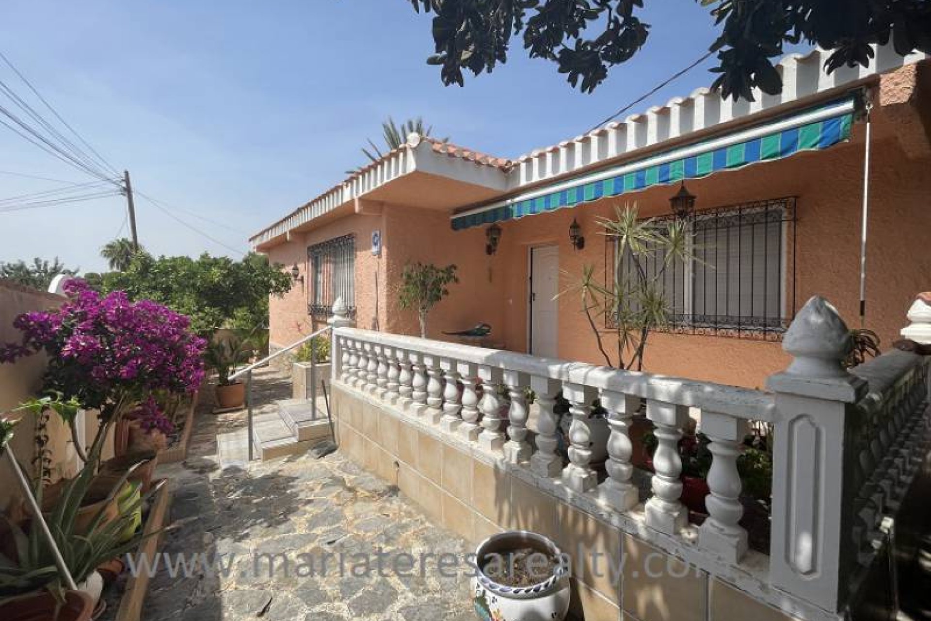 Resale - Villa - Los Urrutias - El Carmoli