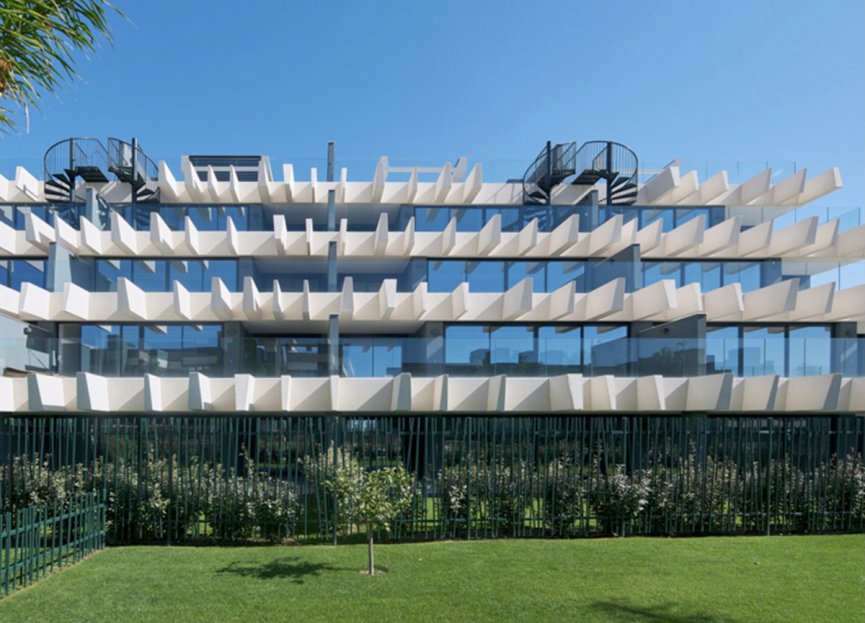 Reventa - Apartamento / piso - Estepona