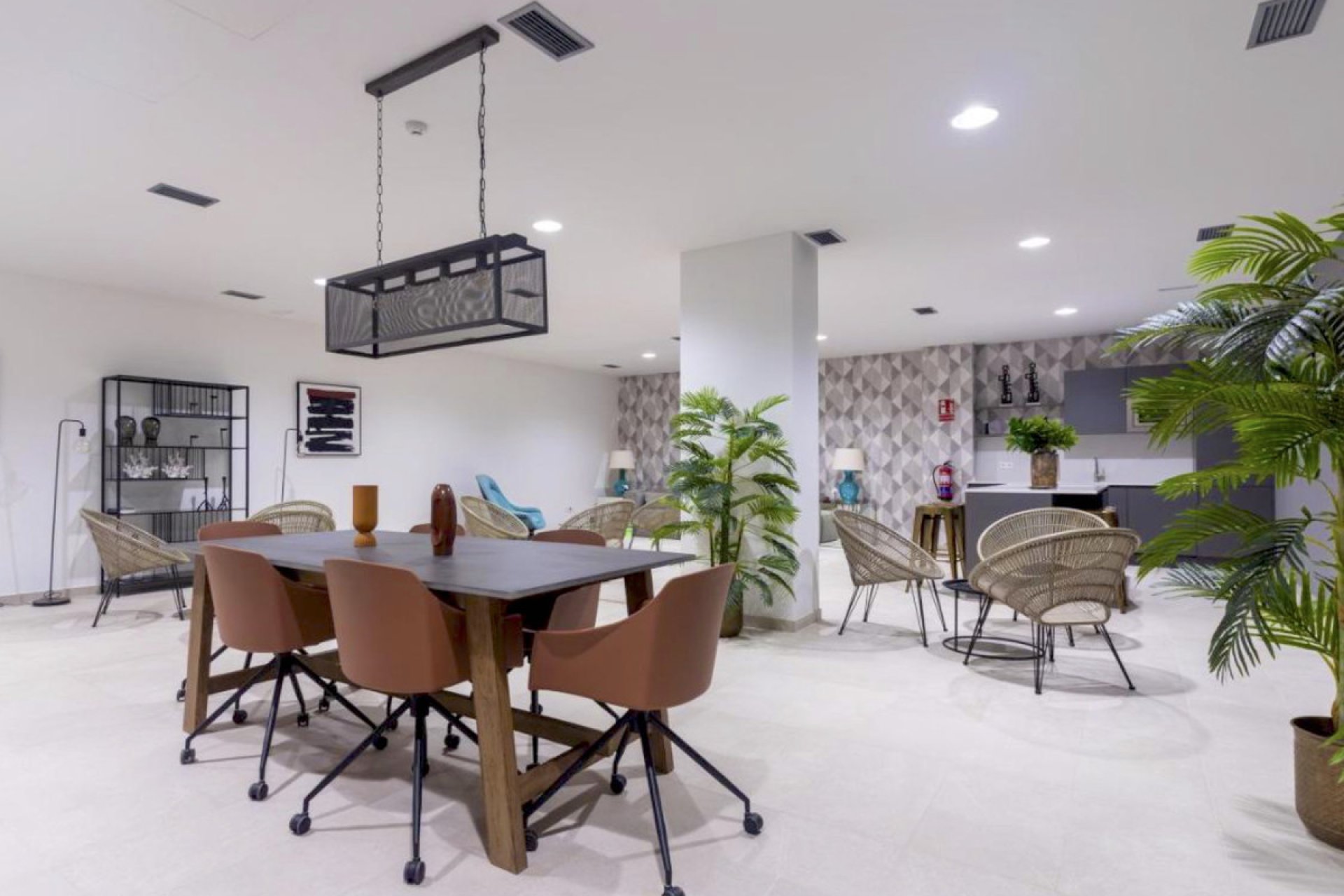 Reventa - Apartamento / piso - Estepona