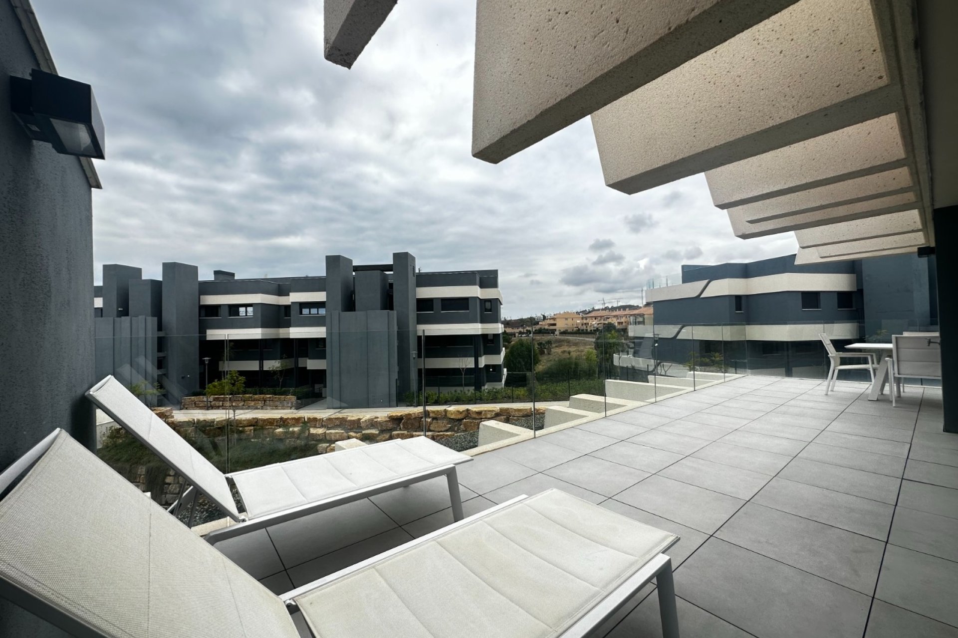 Reventa - Apartamento / piso - Estepona