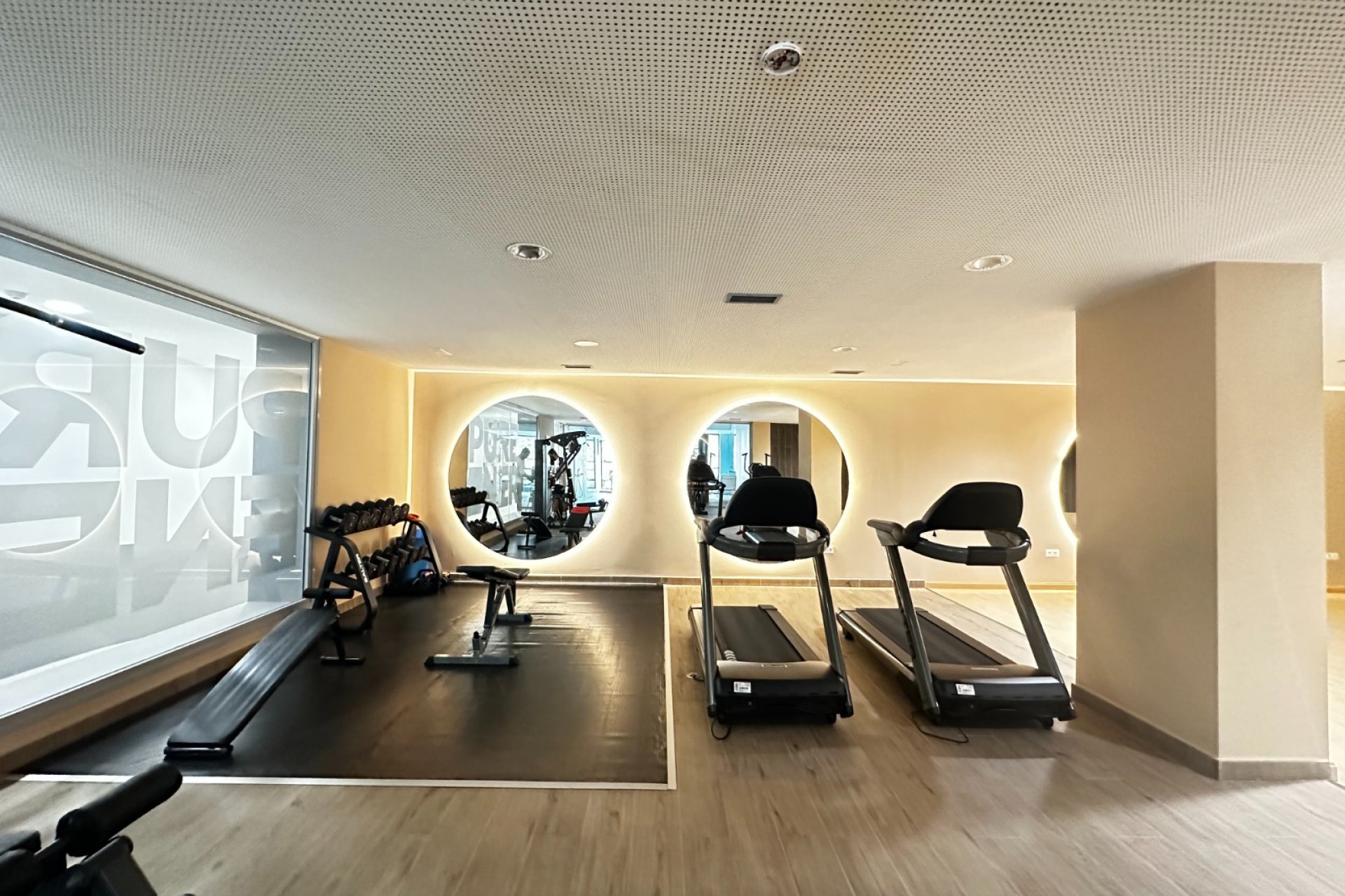 Reventa - Apartamento / piso - Estepona