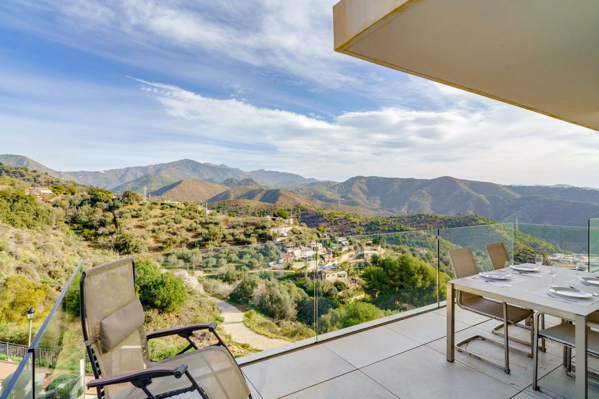 Reventa - Apartamento / piso - Marbella