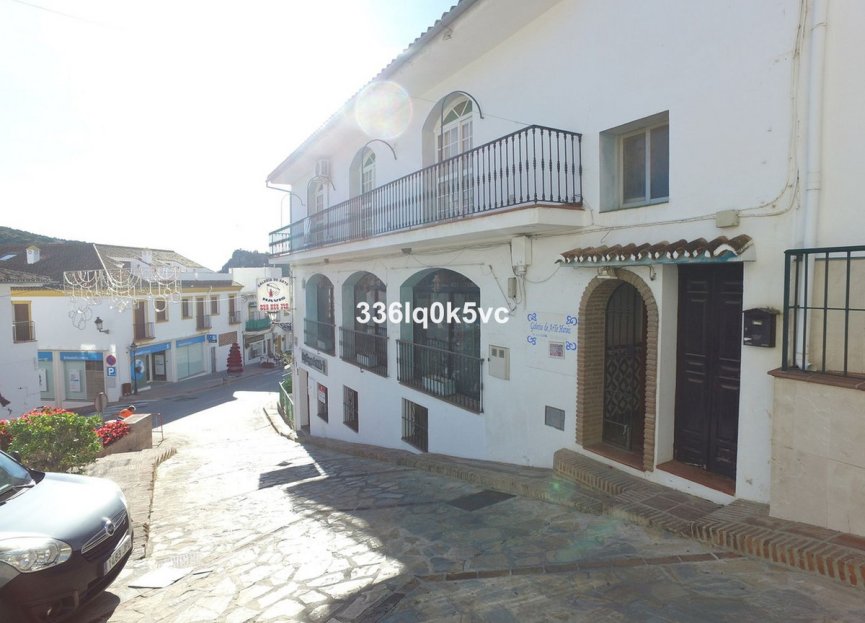 Reventa - Apartment - Duplex - Benahavís - Benahavís Centro