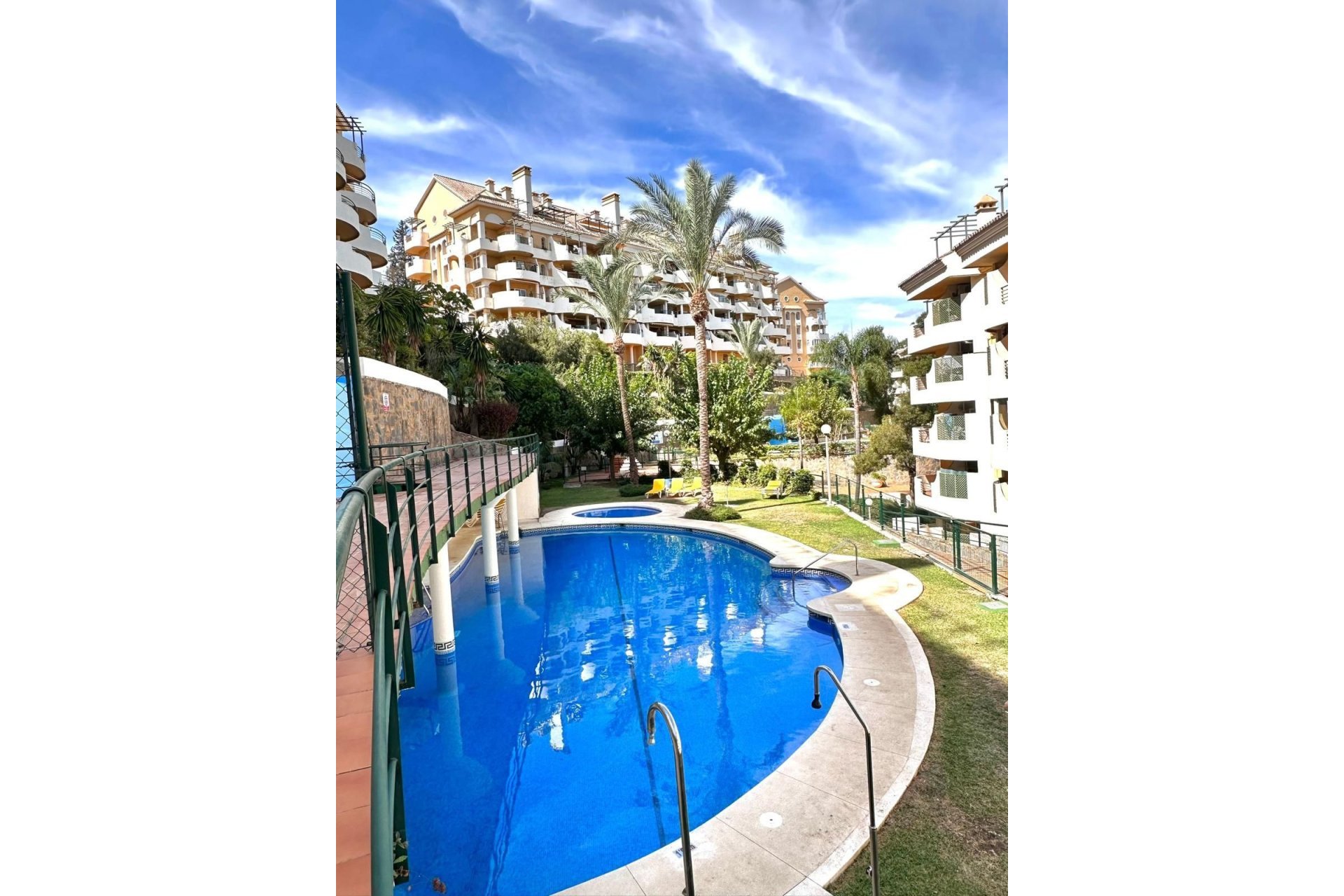 Reventa - Apartment - Duplex - Marbella - Nueva Andalucia