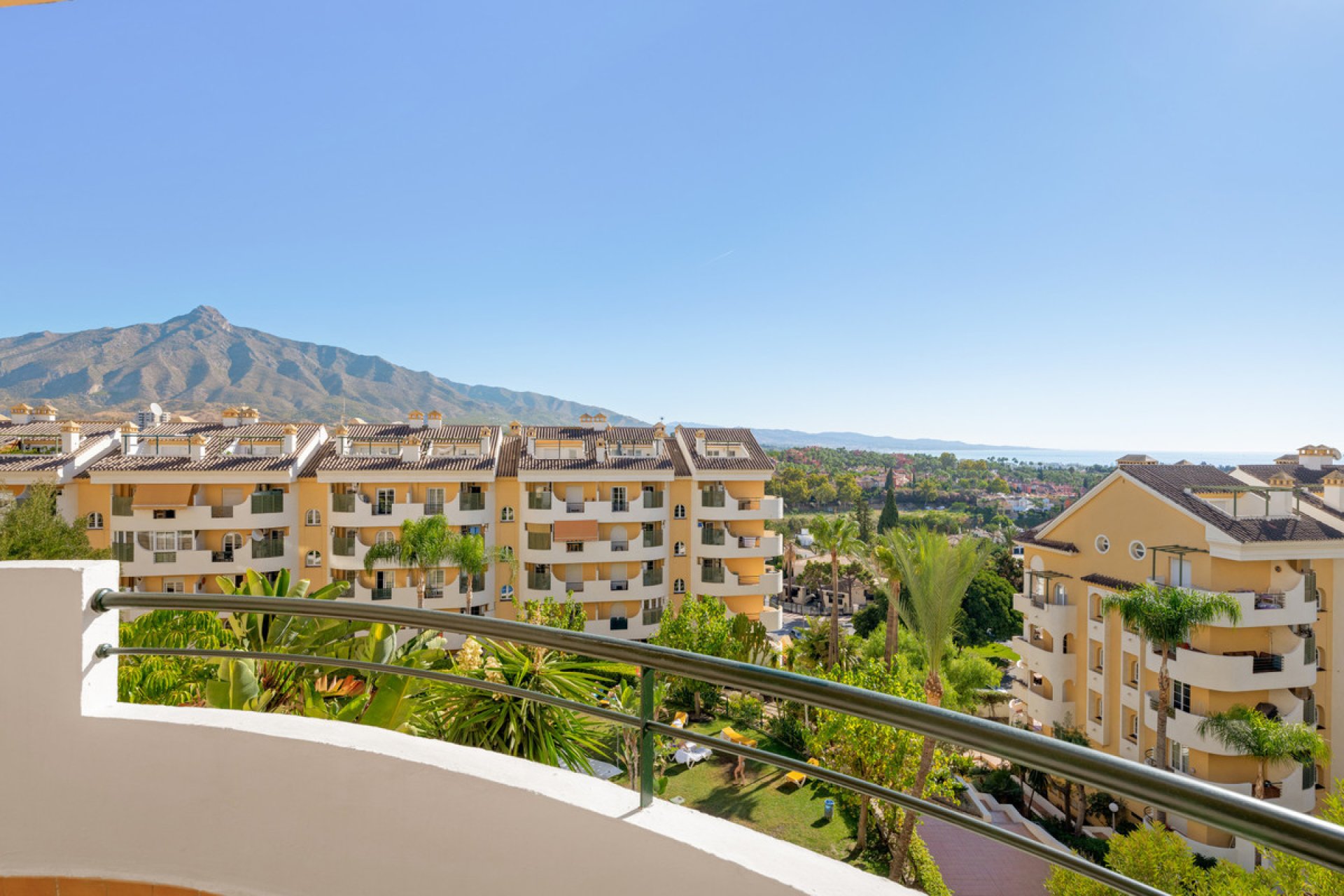 Reventa - Apartment - Duplex - Marbella - Nueva Andalucia