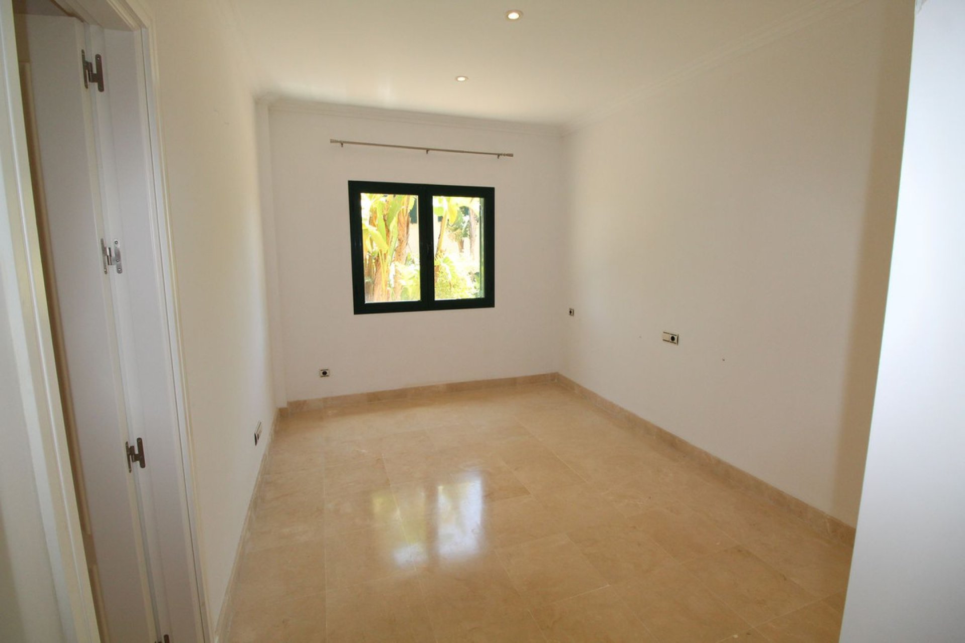 Reventa - Apartment - Ground Floor Apartment - San Roque Club