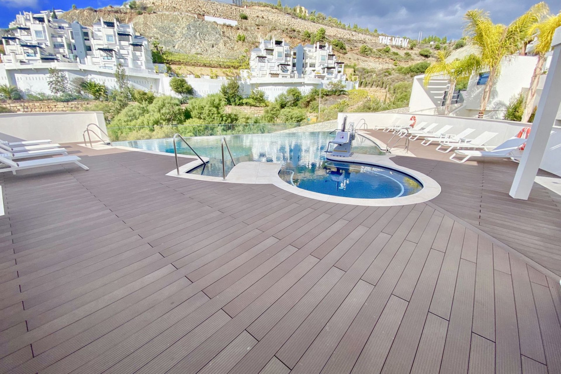 Reventa - Apartment - Middle Floor Apartment - Benahavís - Benahavís Centro