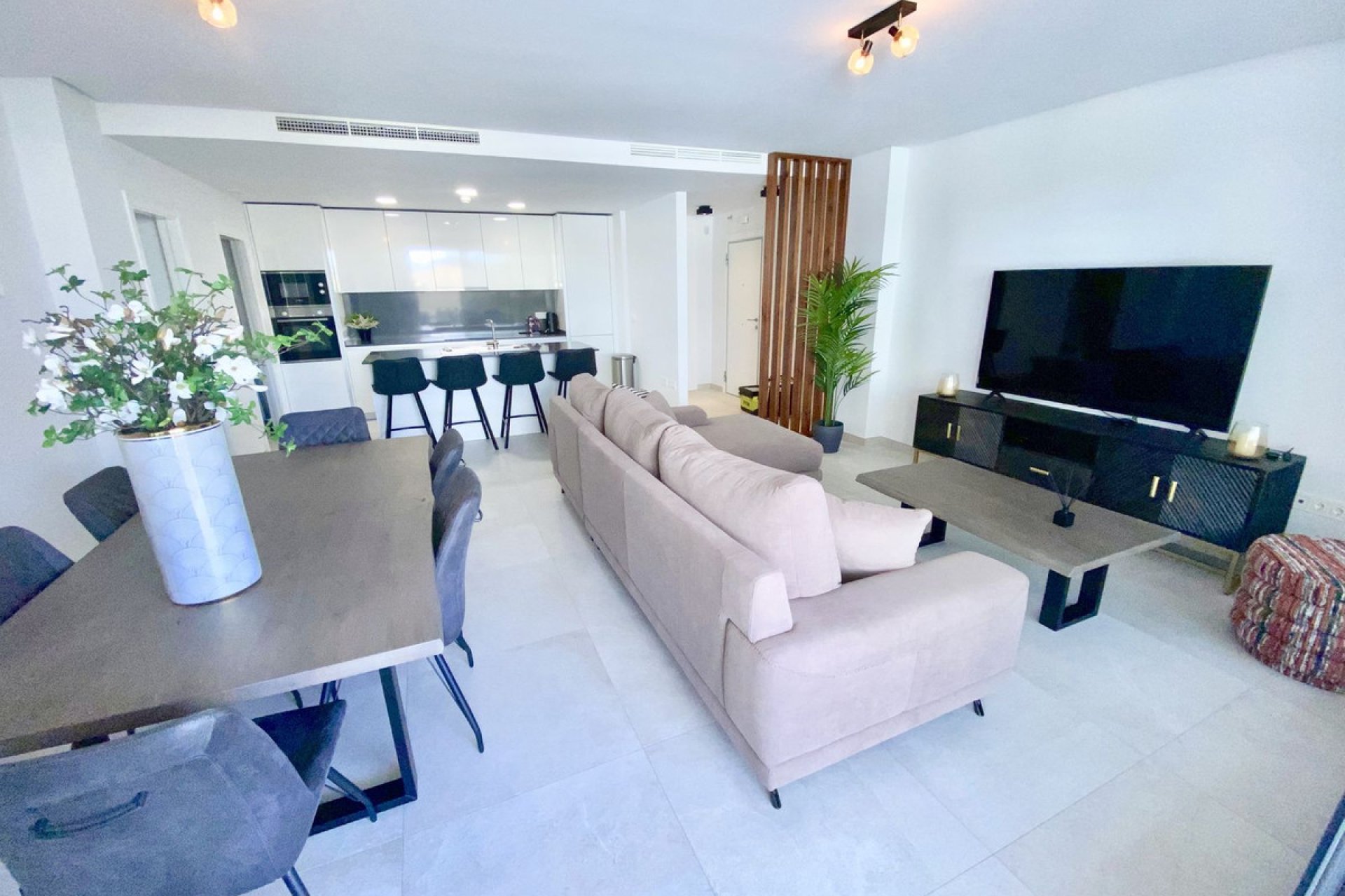 Reventa - Apartment - Middle Floor Apartment - Benahavís - Benahavís Centro