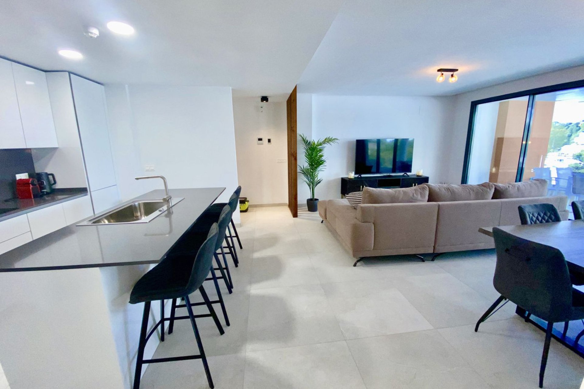 Reventa - Apartment - Middle Floor Apartment - Benahavís - Benahavís Centro