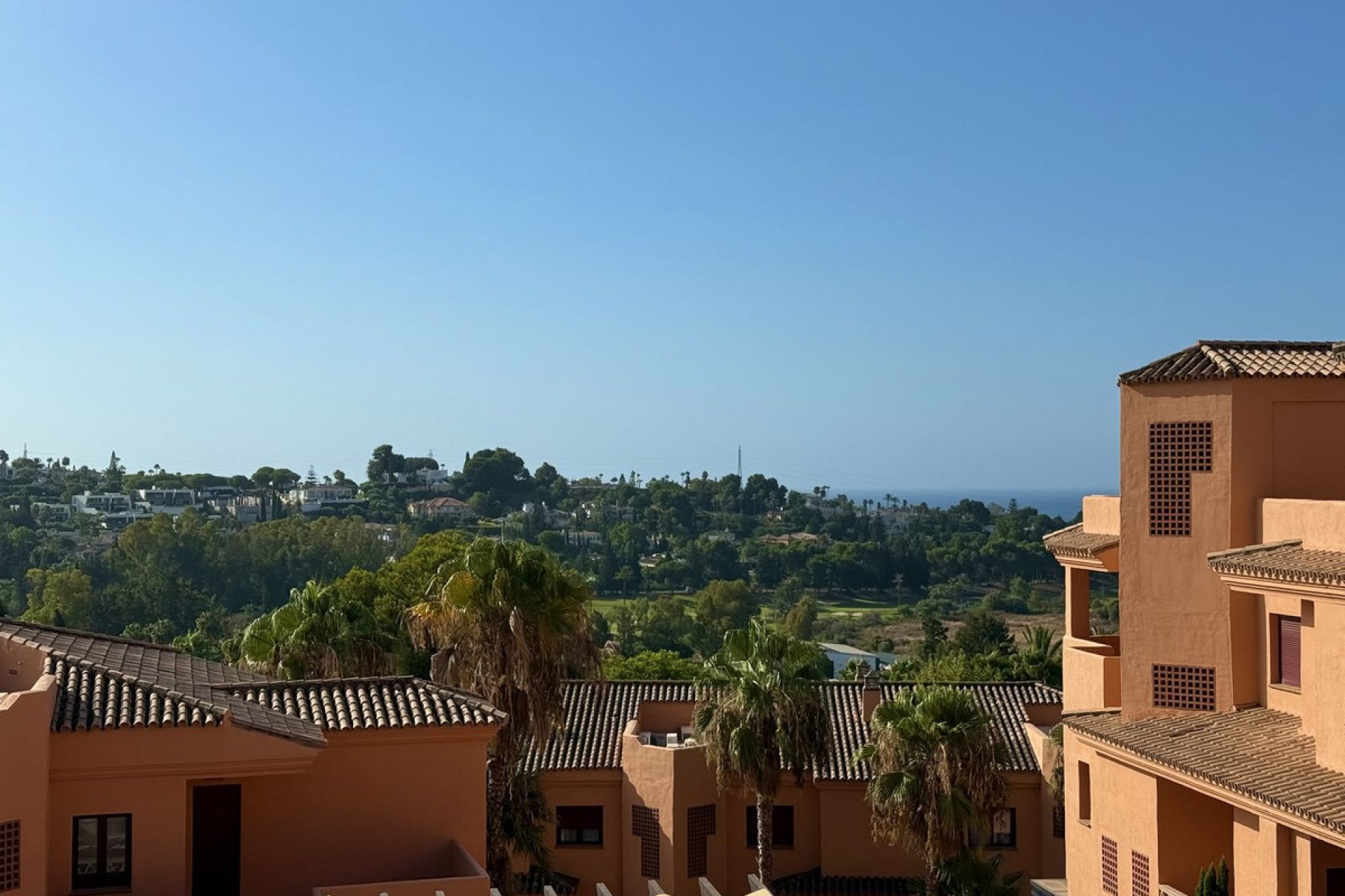 Reventa - Apartment - Middle Floor Apartment - Benahavís - Benahavís Centro