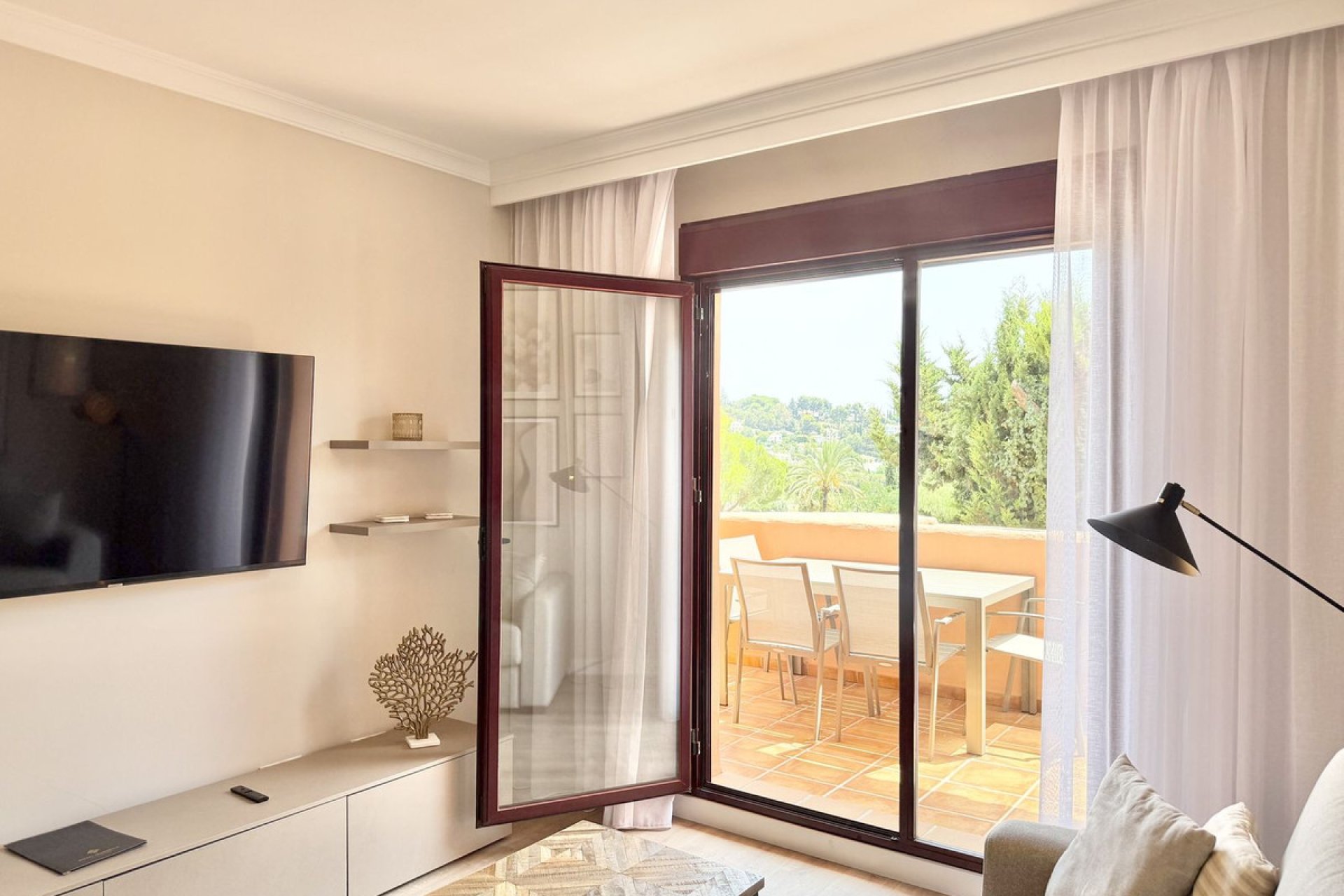 Reventa - Apartment - Middle Floor Apartment - Benahavís - Benahavís Centro