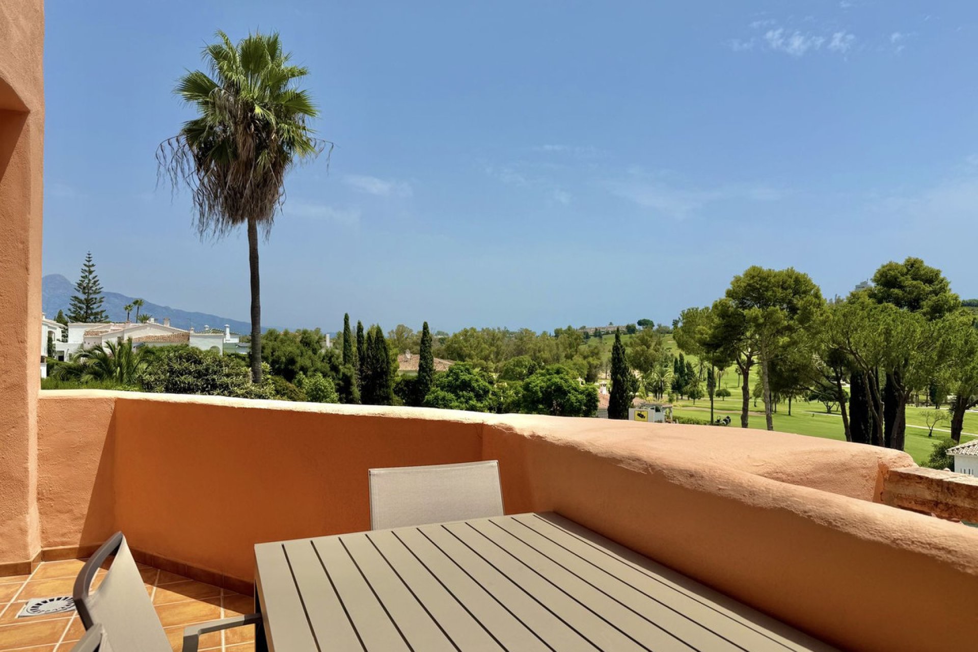 Reventa - Apartment - Middle Floor Apartment - Benahavís - Benahavís Centro