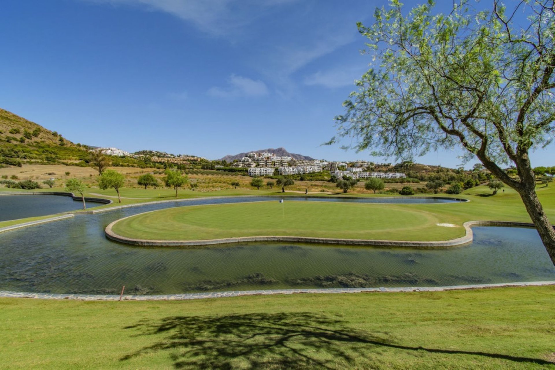Reventa - Apartment - Middle Floor Apartment - Benahavís - Benahavís Centro