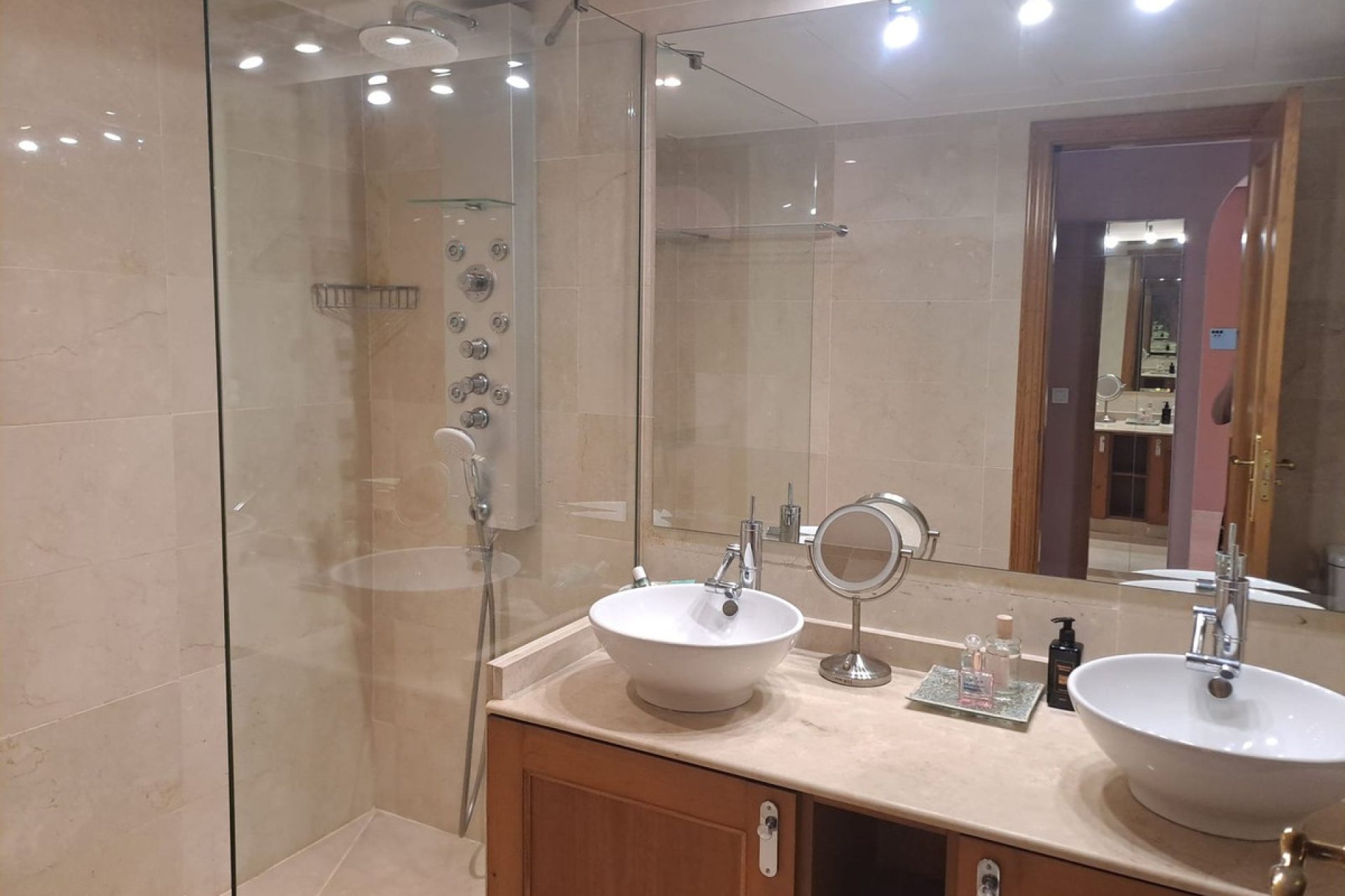 Reventa - Apartment - Middle Floor Apartment - Benahavís - Benahavís Centro