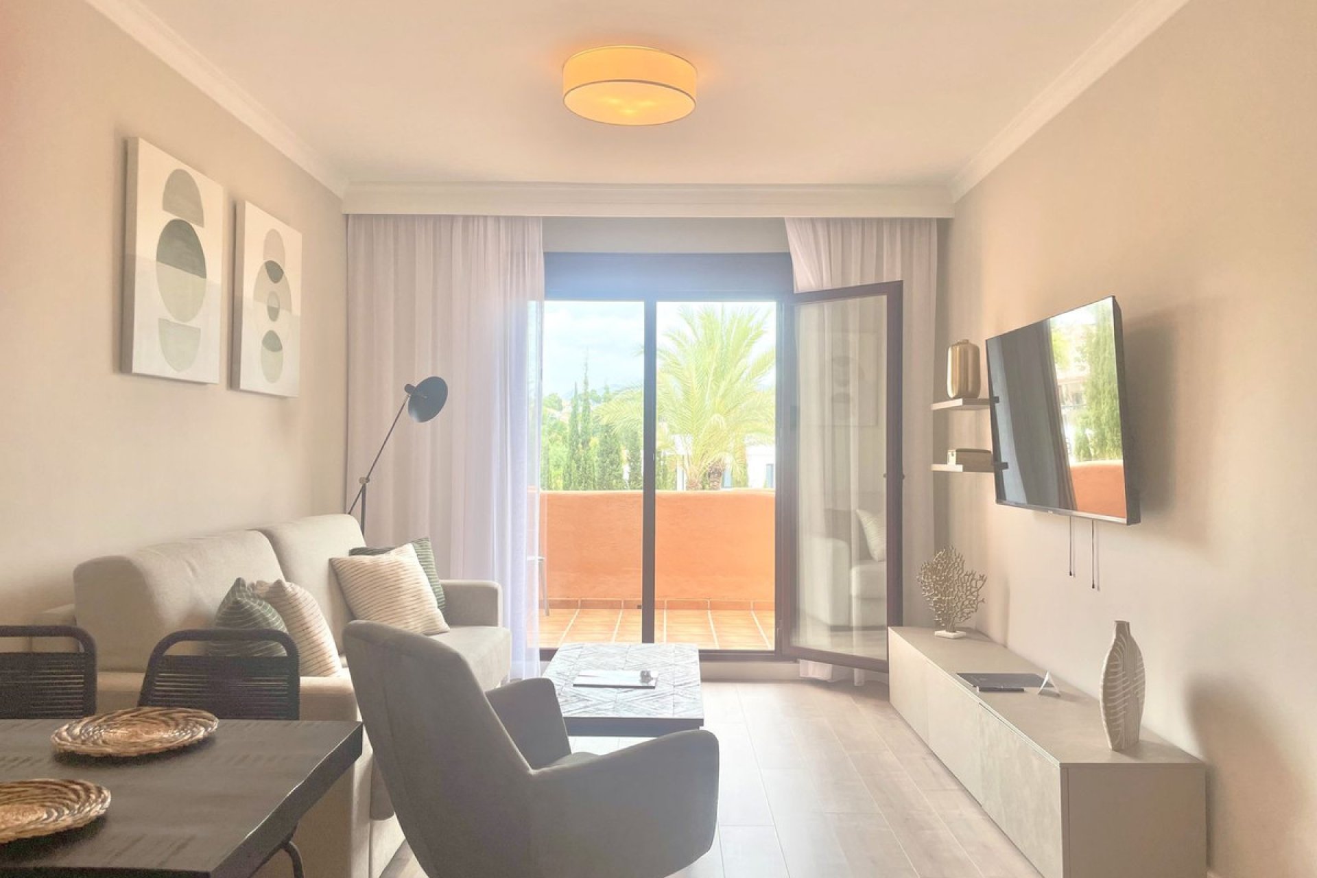 Reventa - Apartment - Middle Floor Apartment - Benahavís - Benahavís Centro