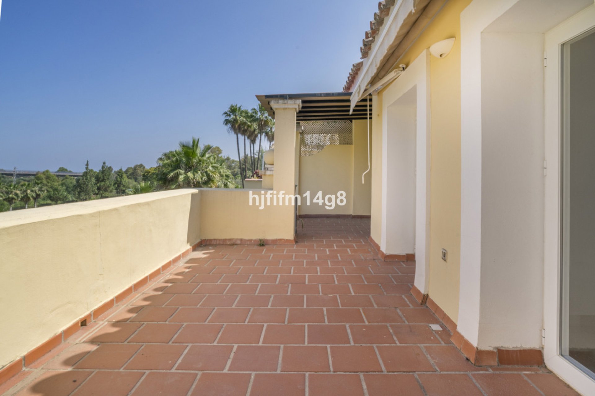 Reventa - Apartment - Middle Floor Apartment - Benahavís - Benahavís Centro