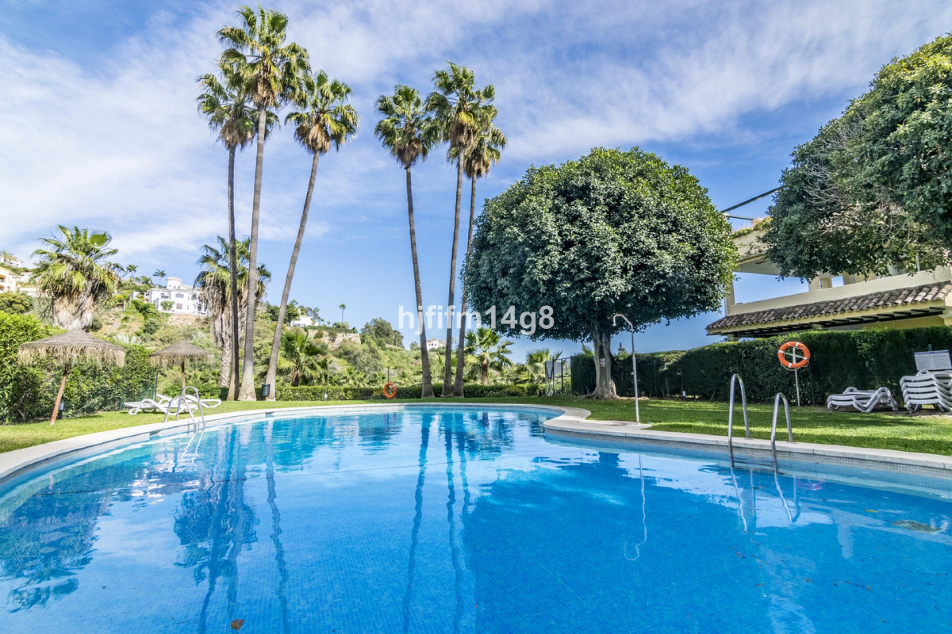 Reventa - Apartment - Middle Floor Apartment - Benahavís - Benahavís Centro