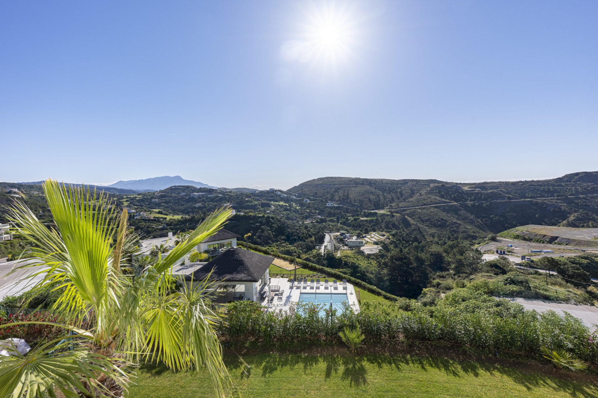 Reventa - Apartment - Middle Floor Apartment - Benahavís - Benahavís Centro