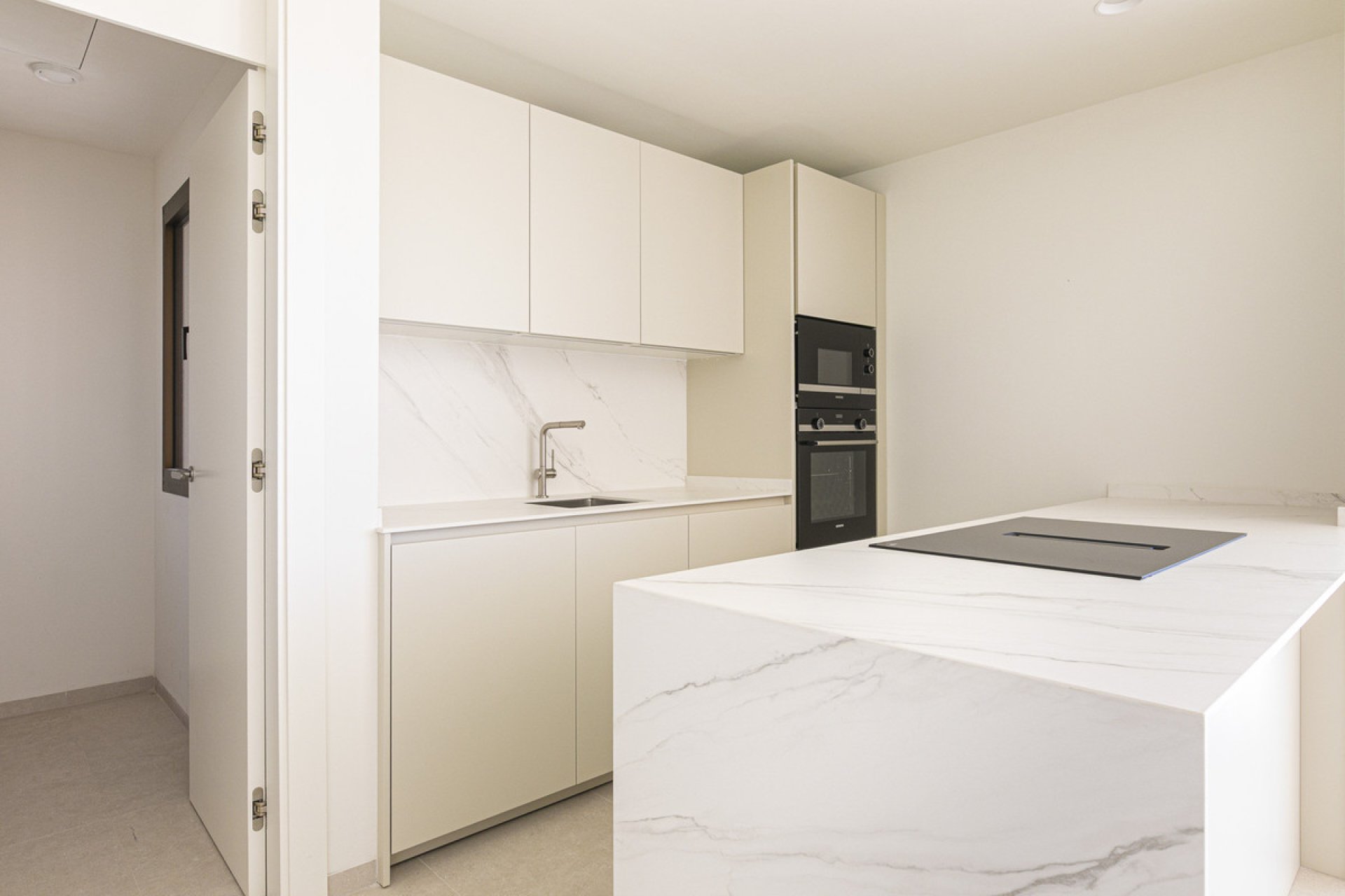 Reventa - Apartment - Middle Floor Apartment - Benahavís - Benahavís Centro