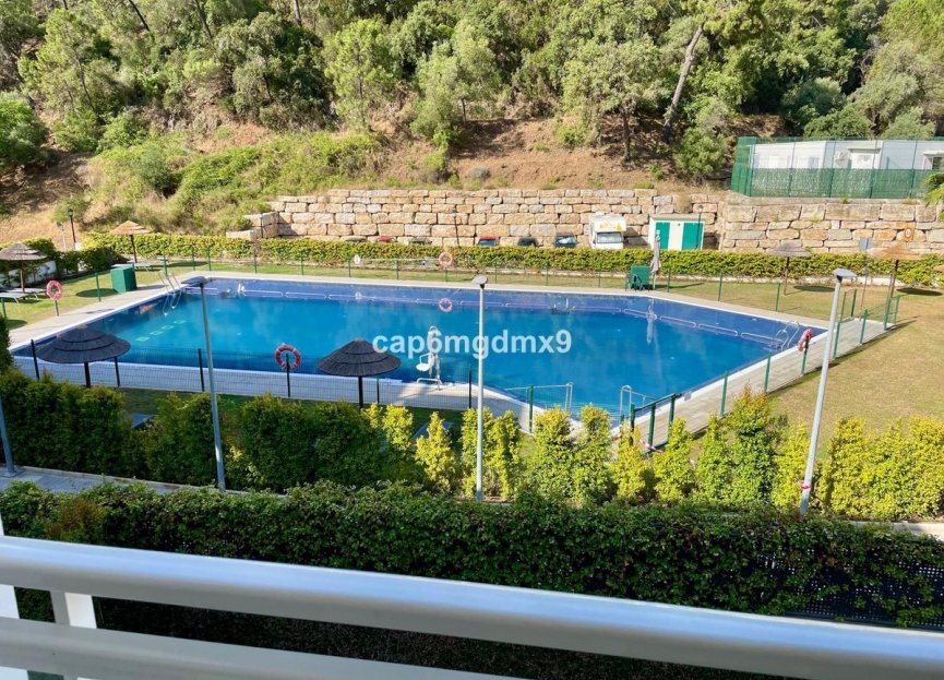 Reventa - Apartment - Middle Floor Apartment - Benahavís - Benahavís Centro