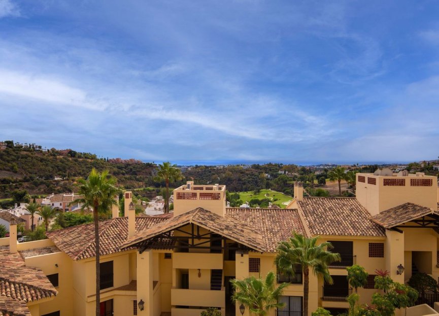 Reventa - Apartment - Middle Floor Apartment - Benahavís - Benahavís Centro