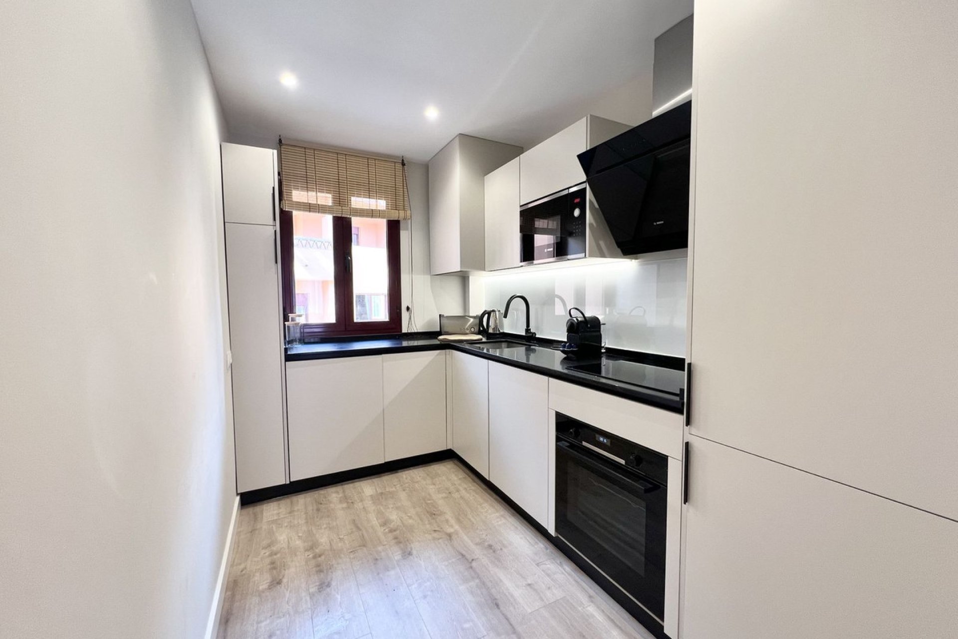 Reventa - Apartment - Middle Floor Apartment - Benahavís - Benahavís Centro