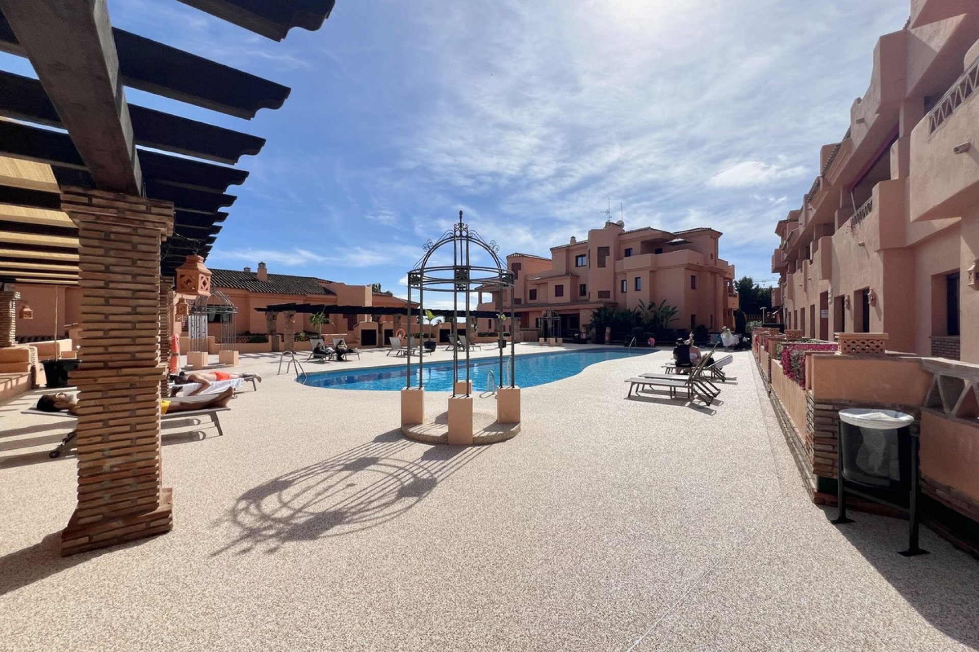 Reventa - Apartment - Middle Floor Apartment - Benahavís - Benahavís Centro