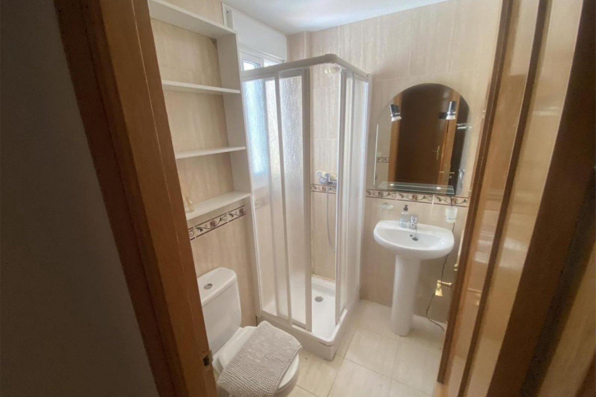 Reventa - Apartment - Middle Floor Apartment - Benahavís - Benahavís Centro