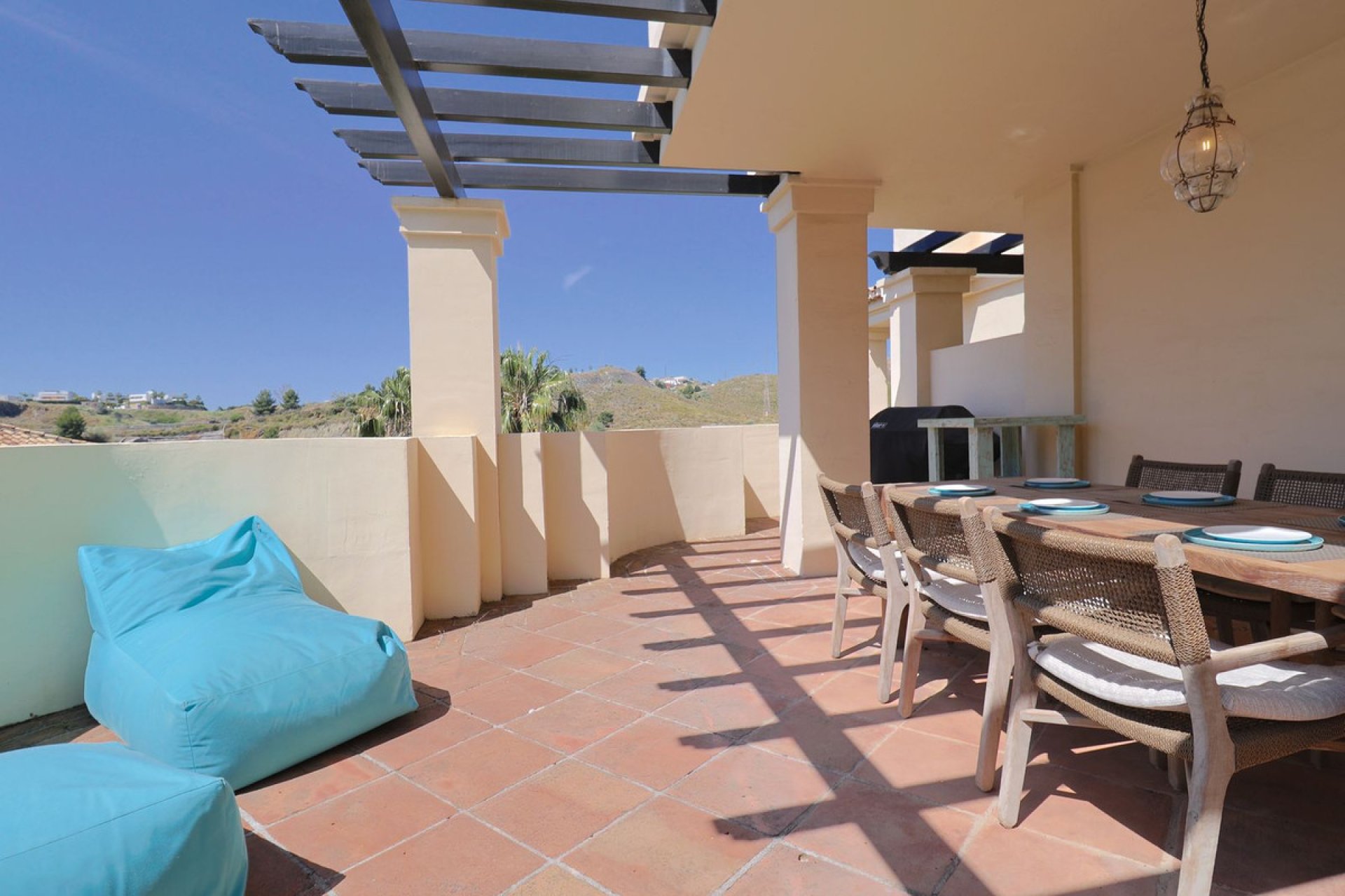 Reventa - Apartment - Middle Floor Apartment - Benahavís - Benahavís Centro