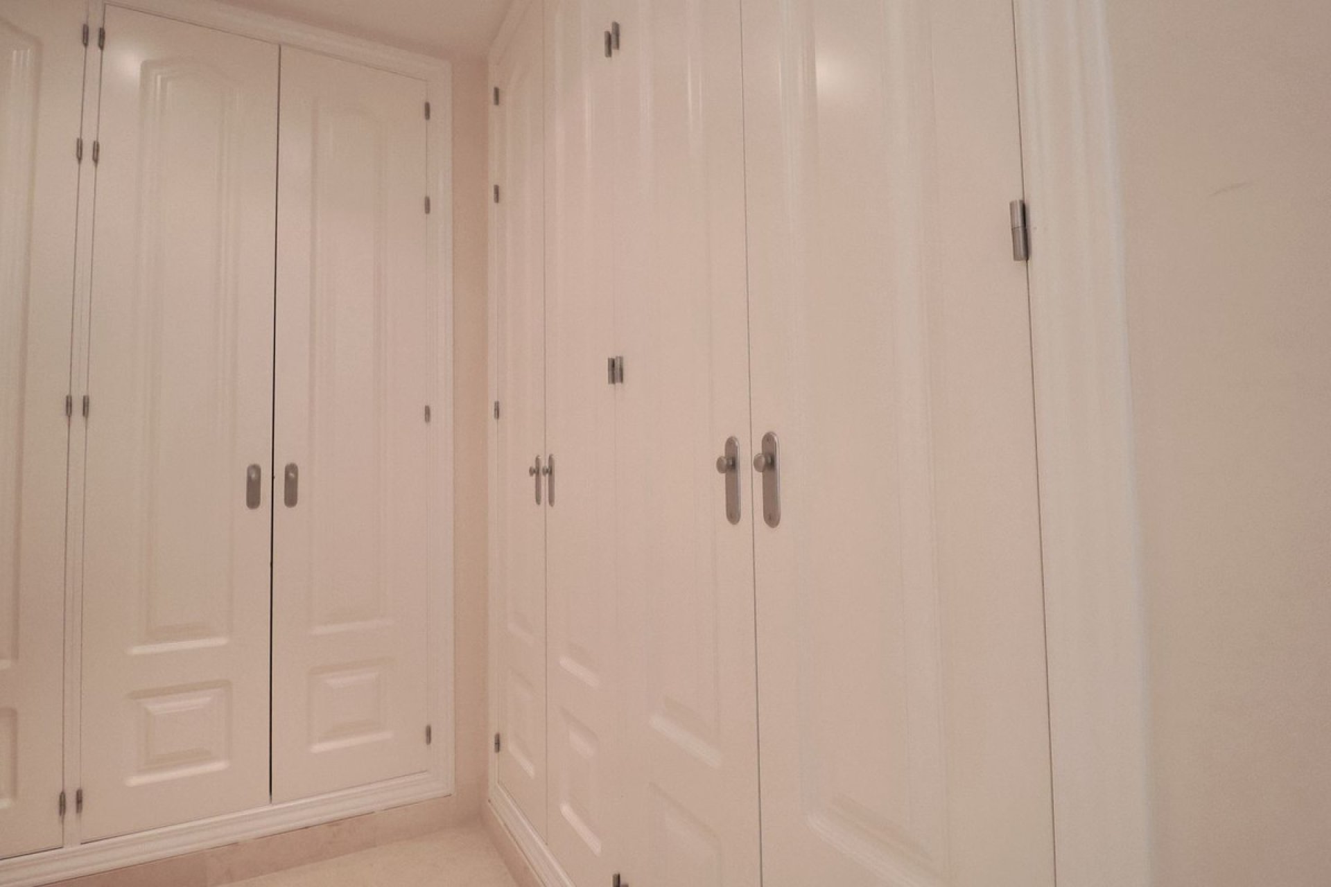 Reventa - Apartment - Middle Floor Apartment - Benahavís - Benahavís Centro