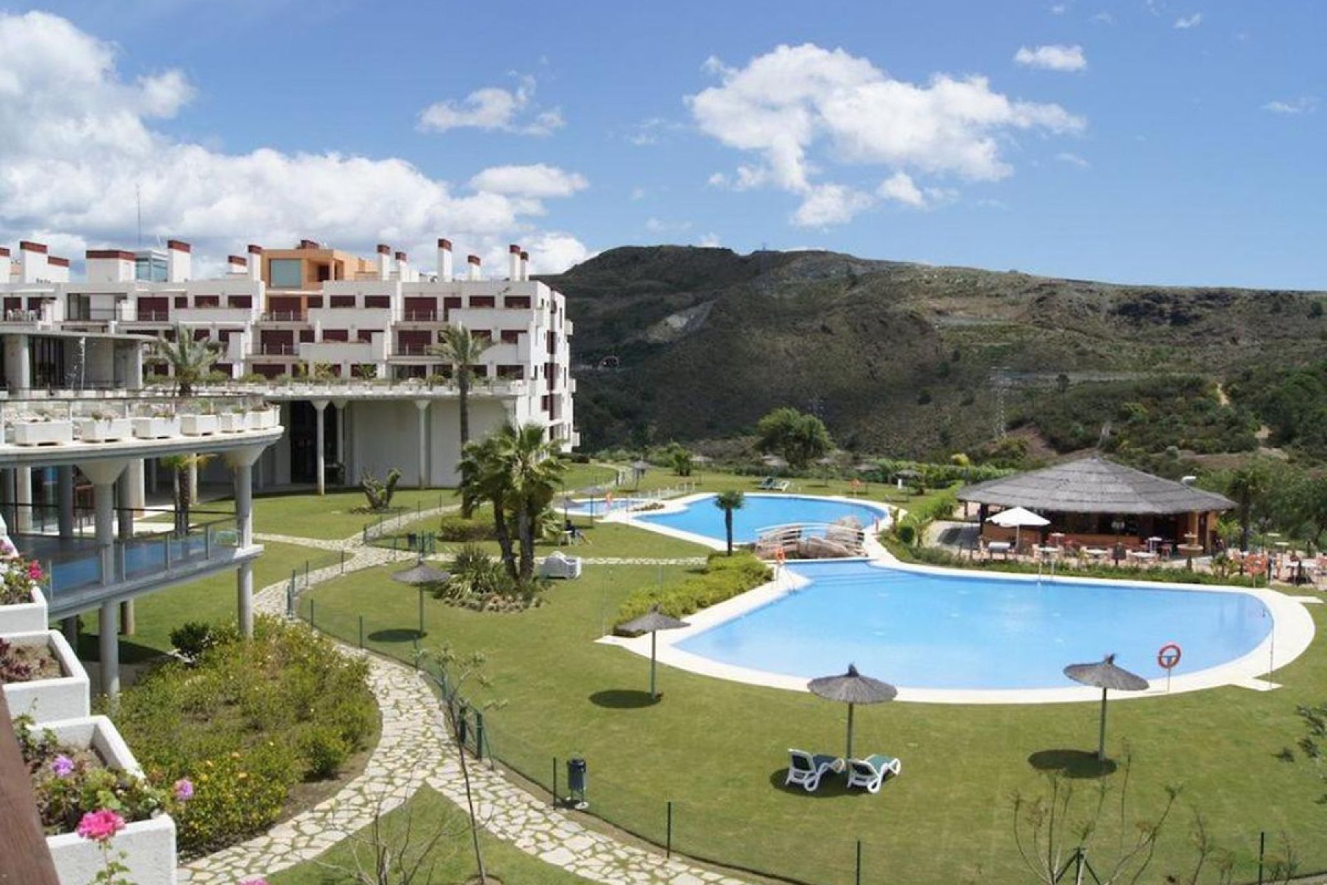 Reventa - Apartment - Middle Floor Apartment - Benahavís - Benahavís Centro