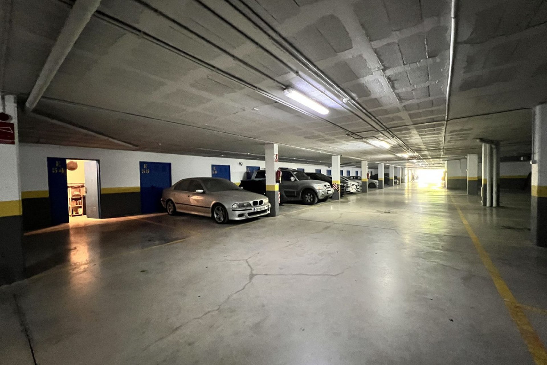 Reventa - Apartment - Middle Floor Apartment - Benahavís - Benahavís Centro