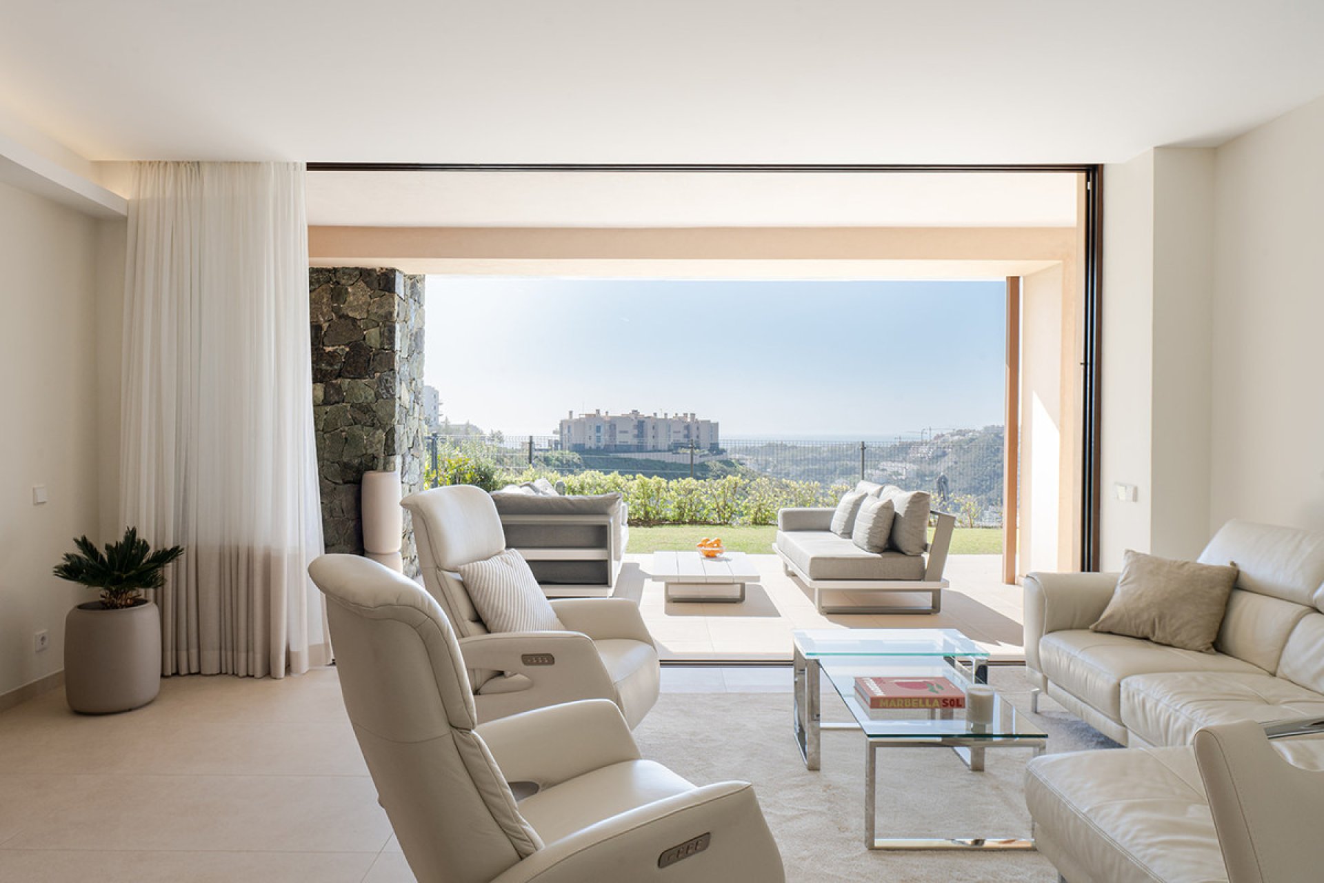 Reventa - Apartment - Middle Floor Apartment - Benahavís - Benahavís Centro