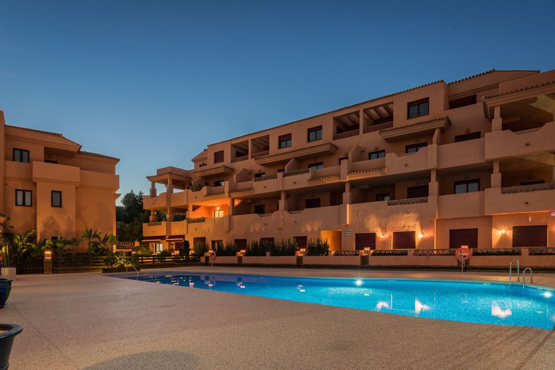 Reventa - Apartment - Middle Floor Apartment - Benahavís - Benahavís Centro