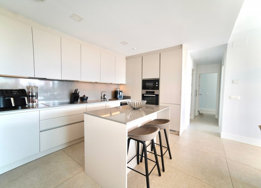 Reventa - Apartment - Middle Floor Apartment - Benahavís - La Quinta