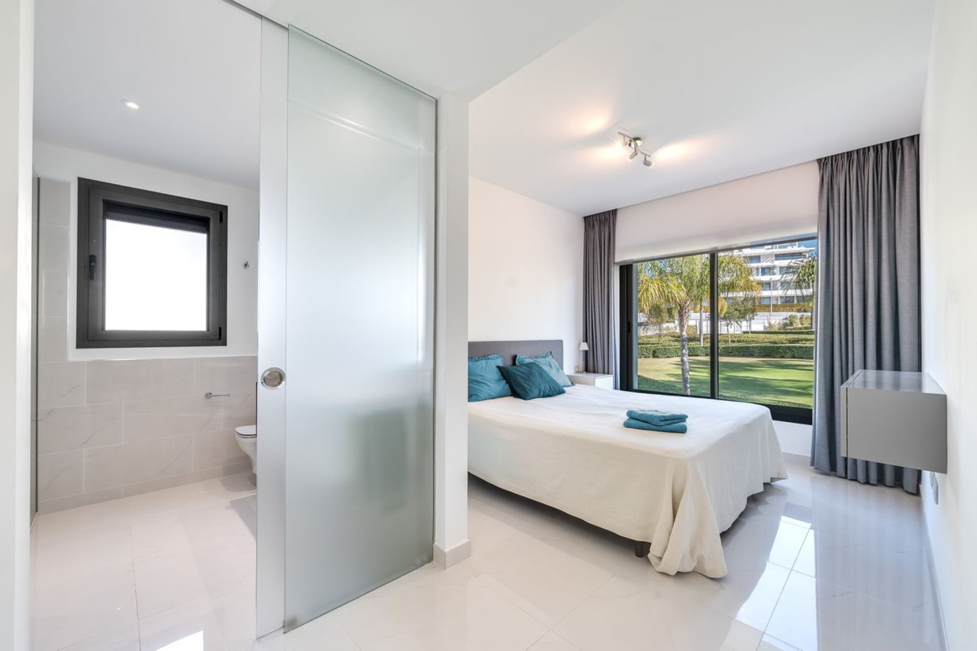 Reventa - Apartment - Middle Floor Apartment - Estepona - Atalaya