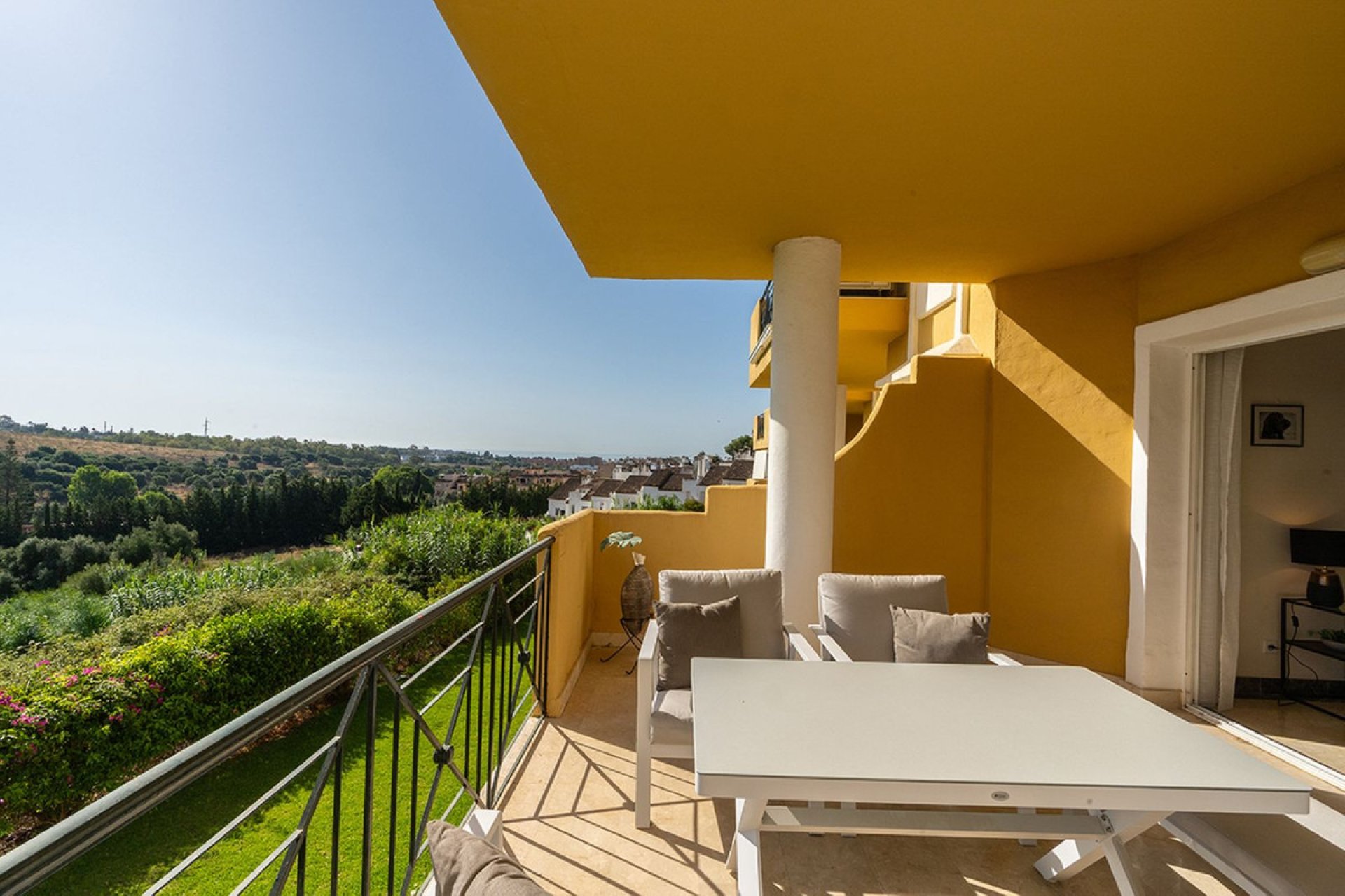Reventa - Apartment - Middle Floor Apartment - Estepona - Bel Air